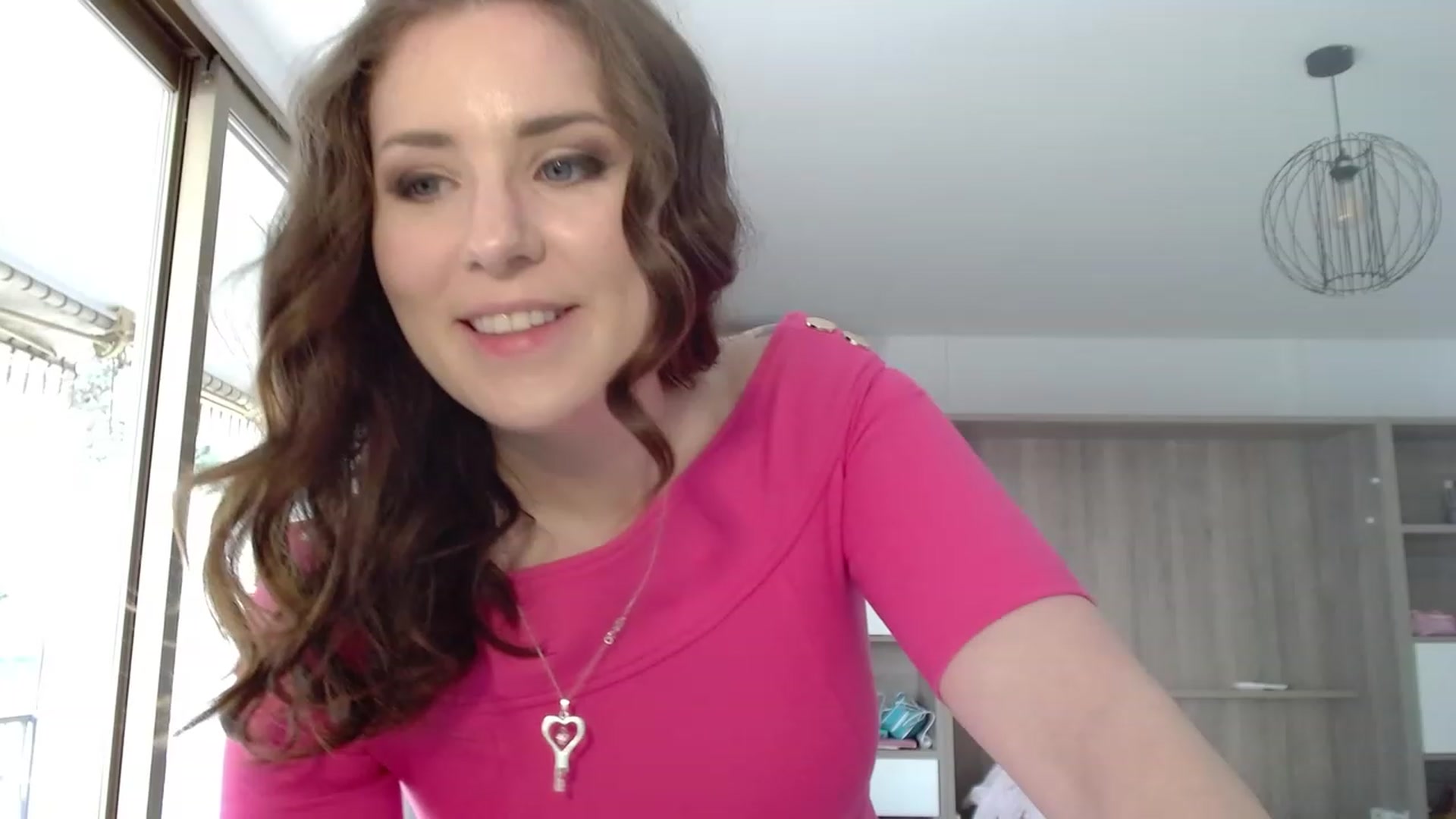 Gallery image thumbnail from Larah_Sky's myfreecams stream on, 05/25/2023, 17:42 image 15 of 20