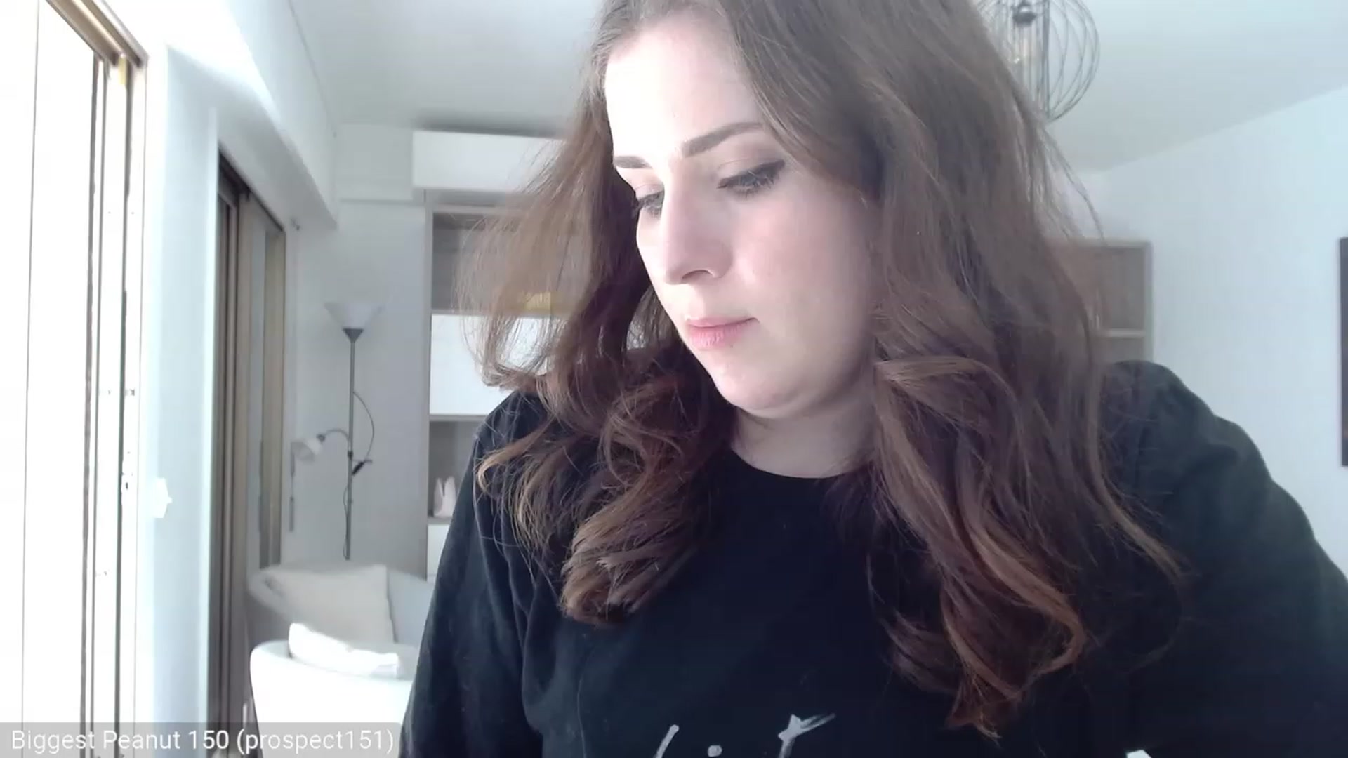 Gallery image thumbnail from Larah_Sky's myfreecams stream on, 05/26/2023, 14:23 image 4 of 20