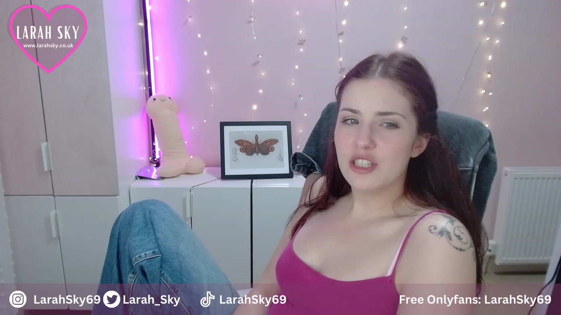 Gallery image thumbnail from Larah_Sky's myfreecams stream on, 09/12/2023, 22:20 image 2 of 20