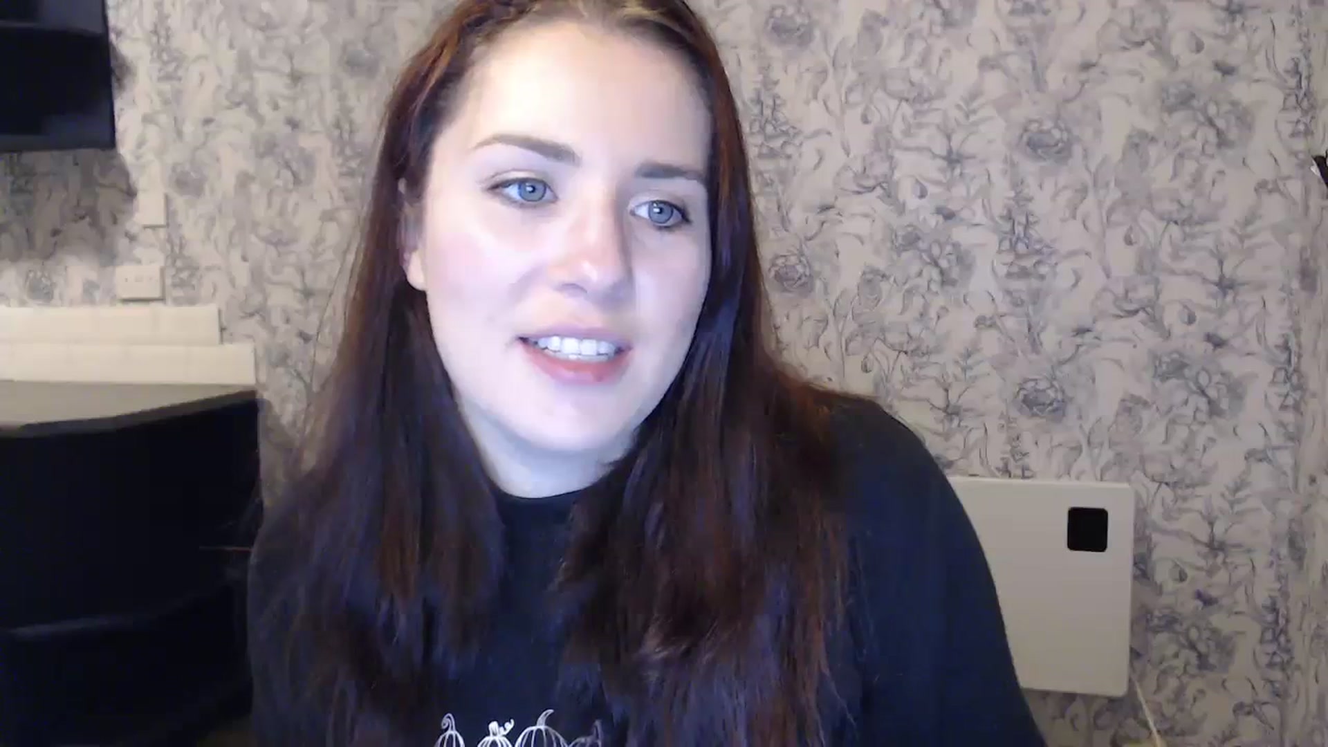 Gallery image thumbnail from Larah_Sky's myfreecams stream on, 10/09/2023, 19:47 image 2 of 20