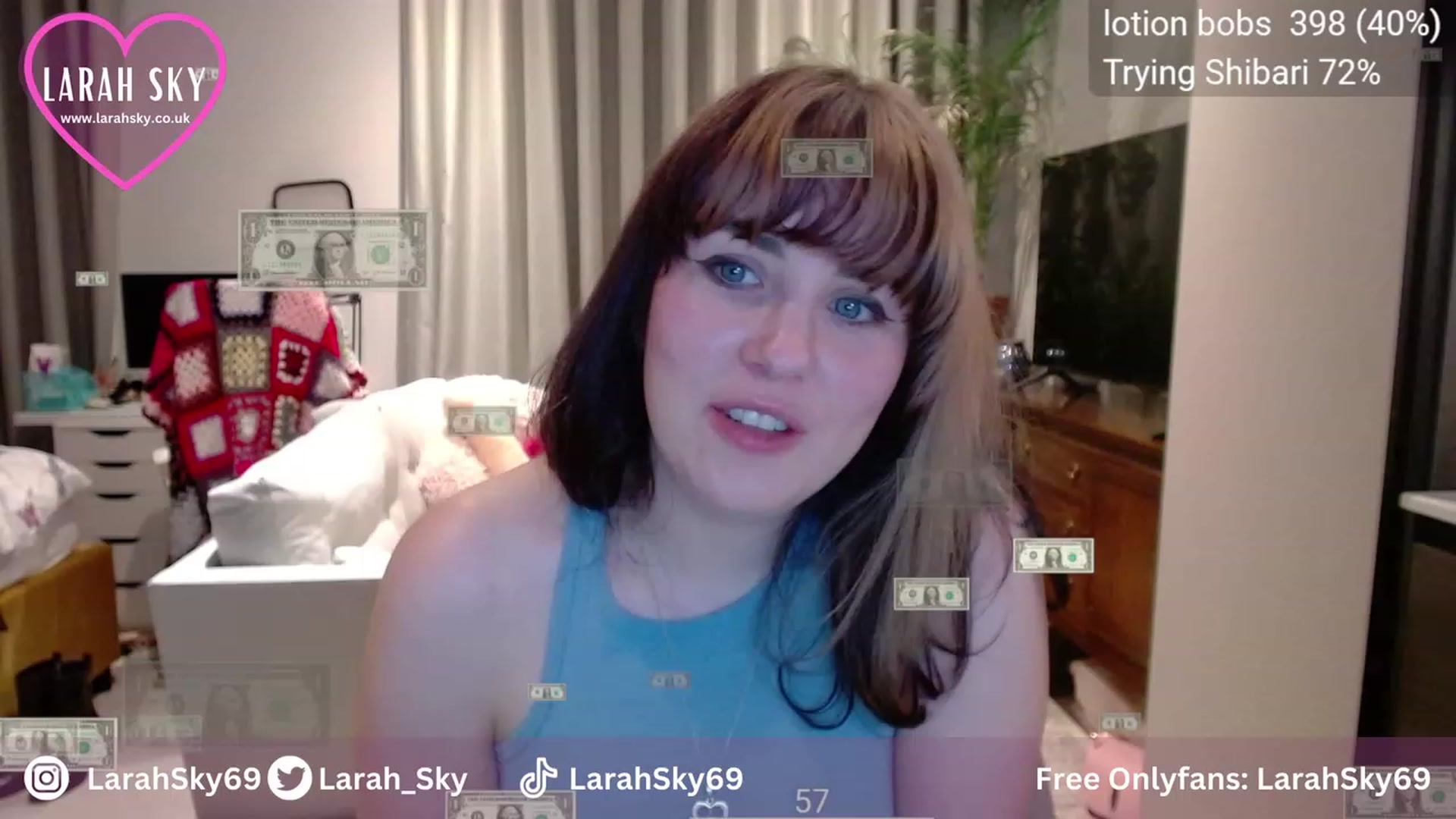 Gallery image thumbnail from Larah_Sky's myfreecams stream on, 11/05/2023, 23:18 image 15 of 20