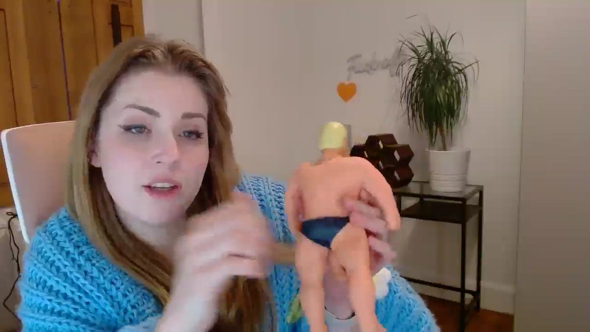 Gallery image thumbnail from Larah_Sky's myfreecams stream on, 06/10/2024, 21:47 image 18 of 20
