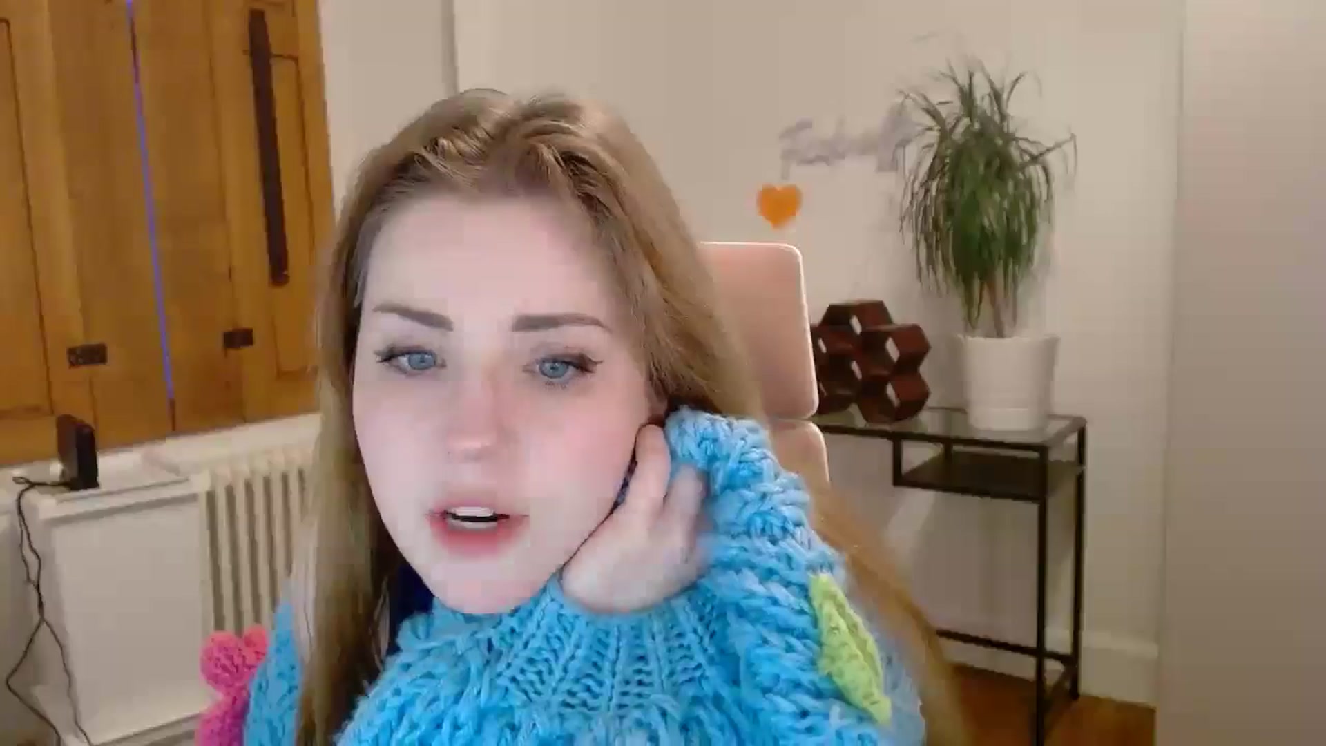 Gallery image thumbnail from Larah_Sky's myfreecams stream on, 06/10/2024, 21:47 image 16 of 20