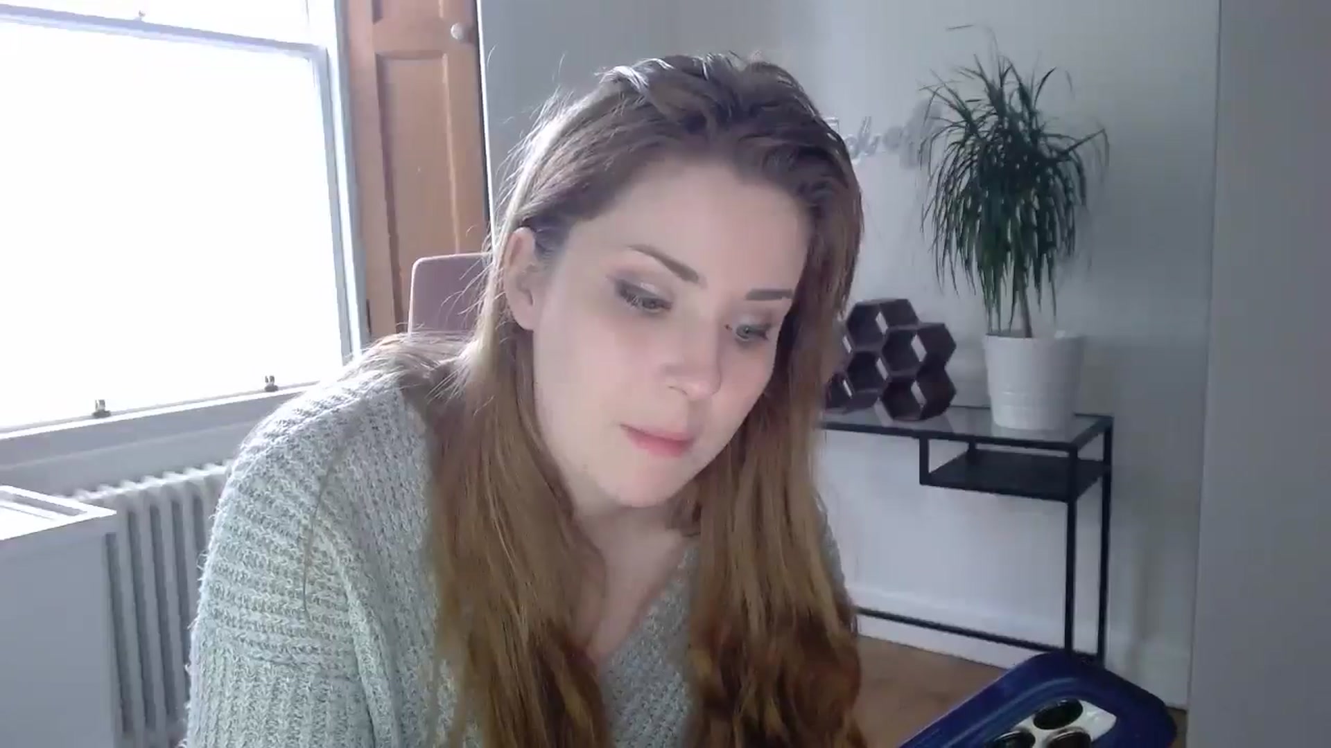 Gallery image thumbnail from Larah_Sky's myfreecams stream on, 06/11/2024, 19:28 image 15 of 20