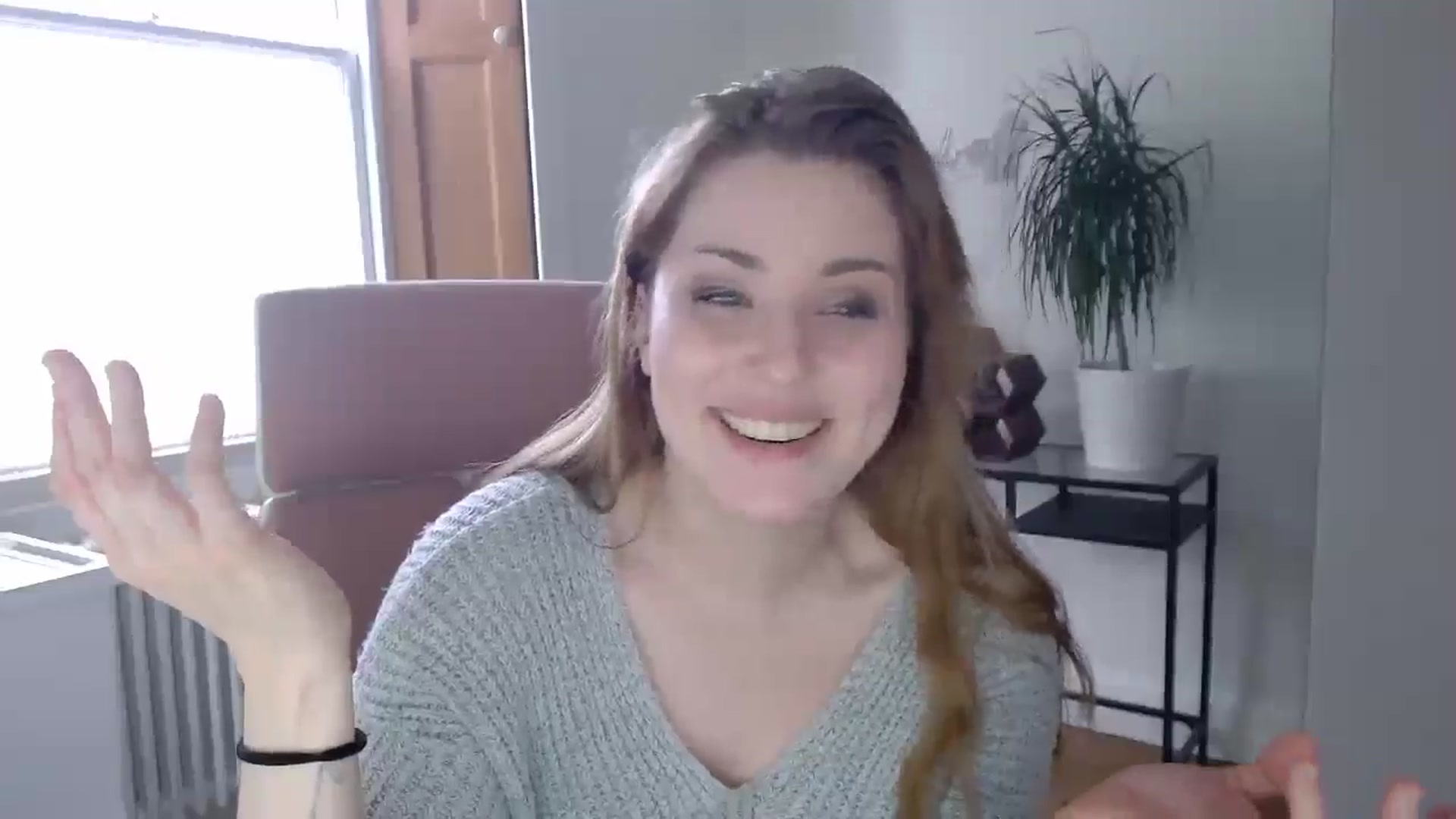 Gallery image thumbnail from Larah_Sky's myfreecams stream on, 06/11/2024, 19:28 image 7 of 20