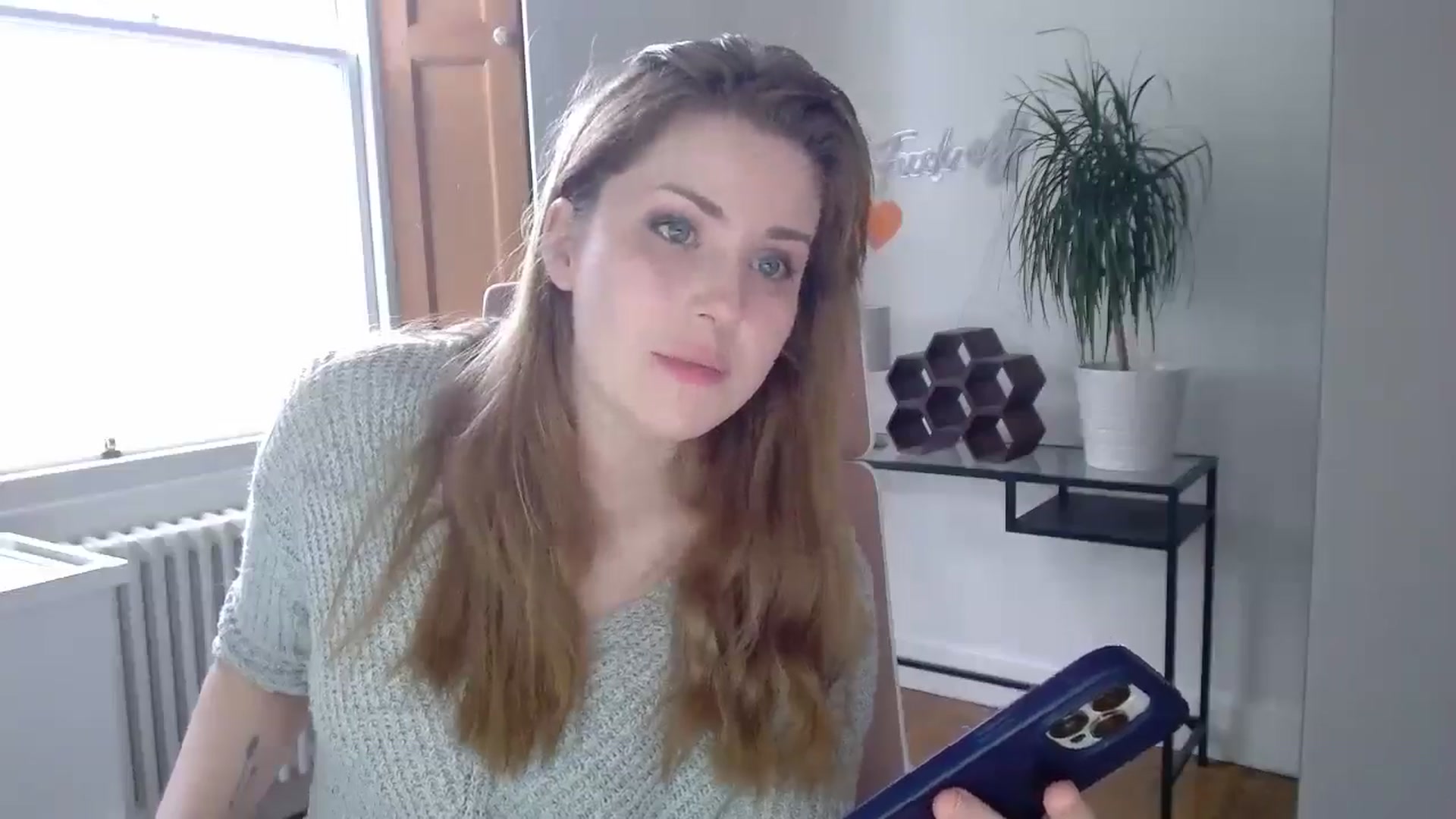 Gallery image thumbnail from Larah_Sky's myfreecams stream on, 06/11/2024, 19:28 image 13 of 20