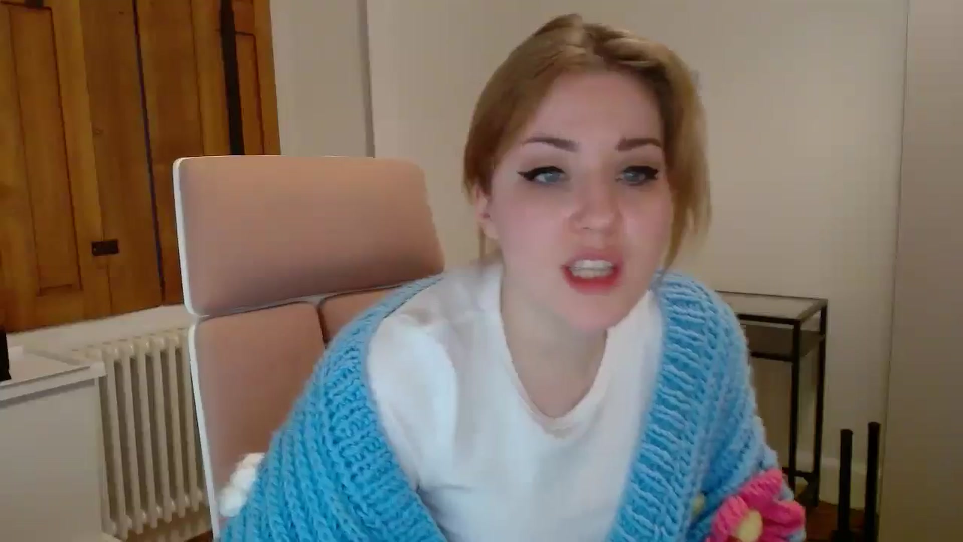 Gallery image thumbnail from Larah_Sky's myfreecams stream on, 06/18/2024, 22:02 image 16 of 20