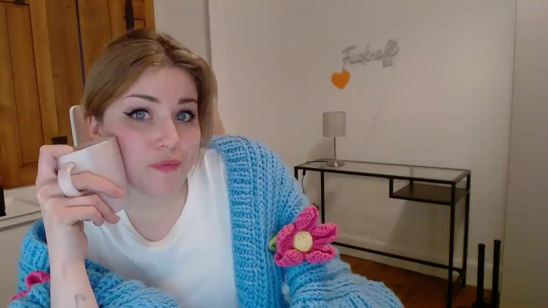 Gallery image thumbnail from Larah_Sky's myfreecams stream on, 06/18/2024, 22:02 image 15 of 20