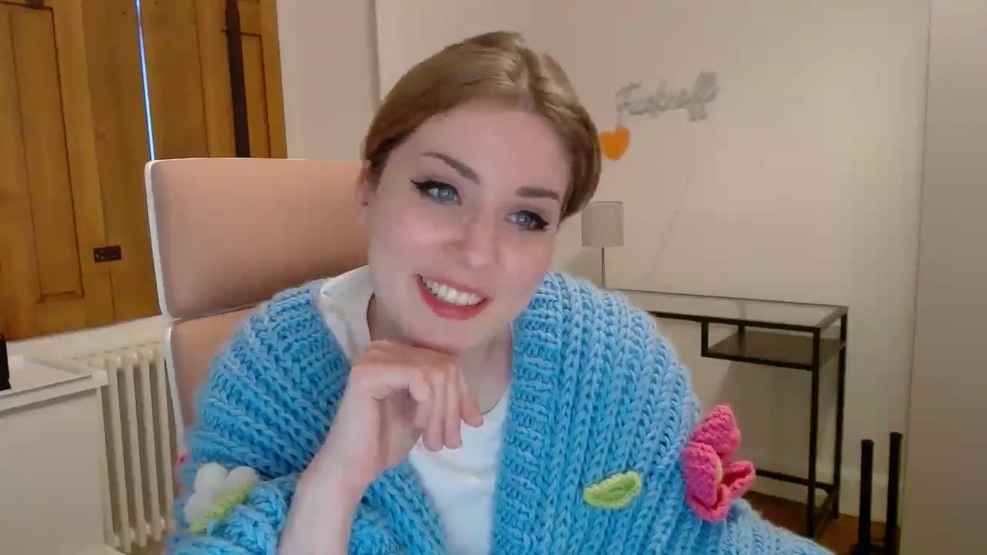 Gallery image thumbnail from Larah_Sky's myfreecams stream on, 06/18/2024, 22:02 image 5 of 20
