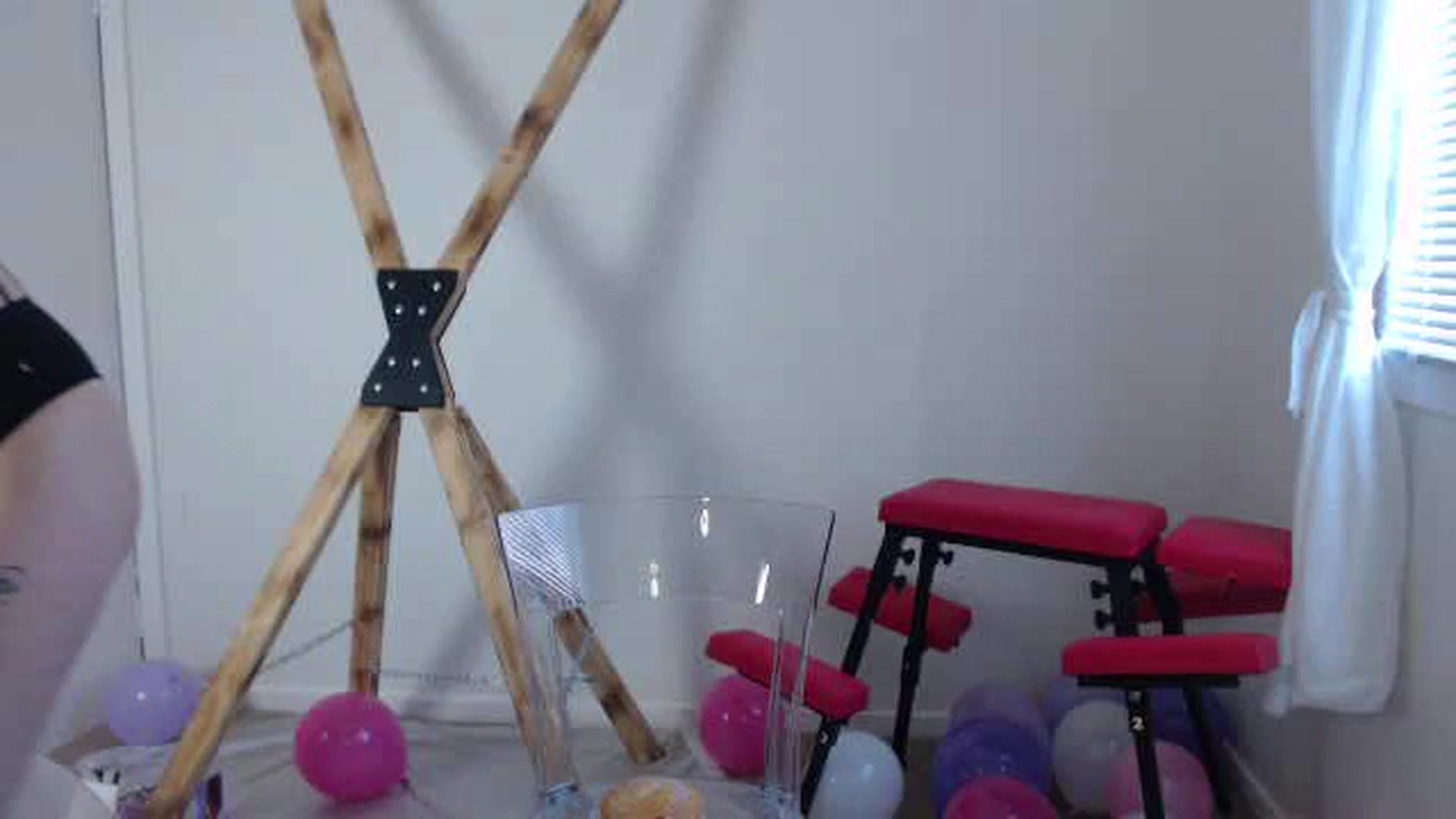 Gallery image thumbnail from Larah_Sky's myfreecams stream on, 06/22/2024, 14:02 image 20 of 20