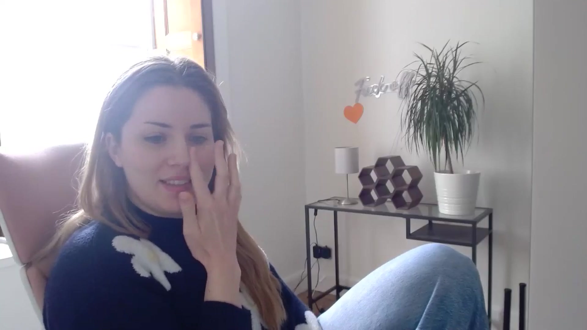 Gallery image thumbnail from Larah_Sky's myfreecams stream on, 06/29/2024, 10:29 image 12 of 20