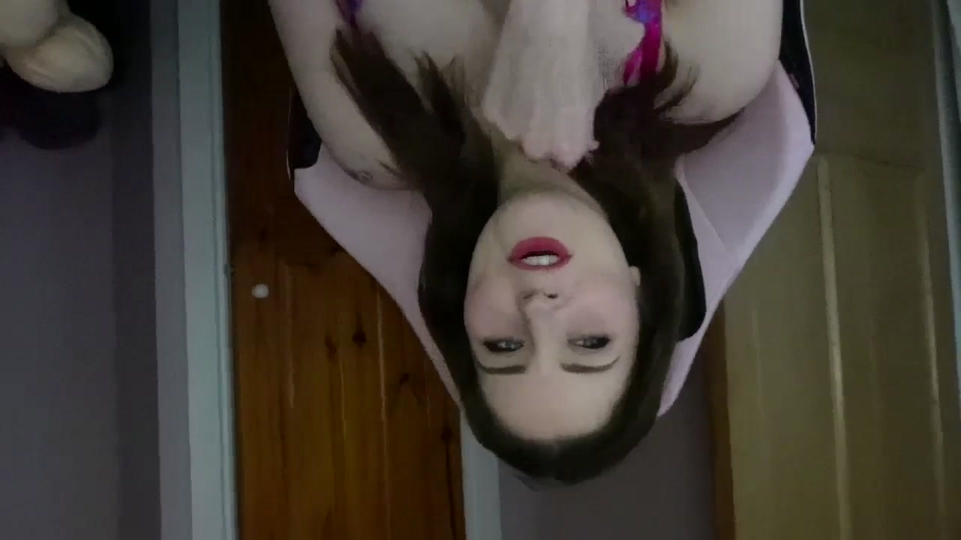 Gallery image thumbnail from Larah_Sky's myfreecams stream on, 02/15/2025, 14:12 image 20 of 20