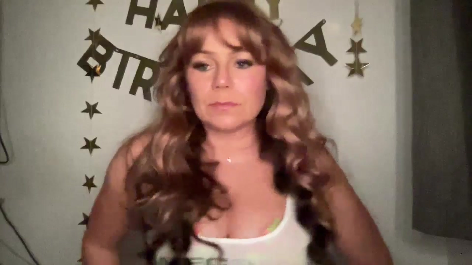 Gallery image thumbnail from LarasBirthday's myfreecams stream on, 01/09/2026, 22:47 image 2 of 20