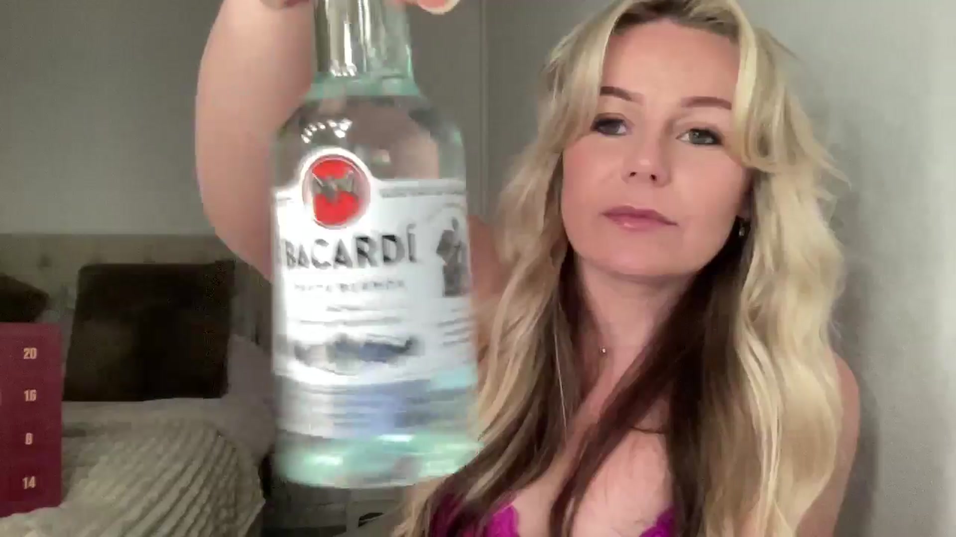 Gallery image thumbnail from LarasDen's myfreecams stream on, 12/01/2024, 16:49 image 18 of 20