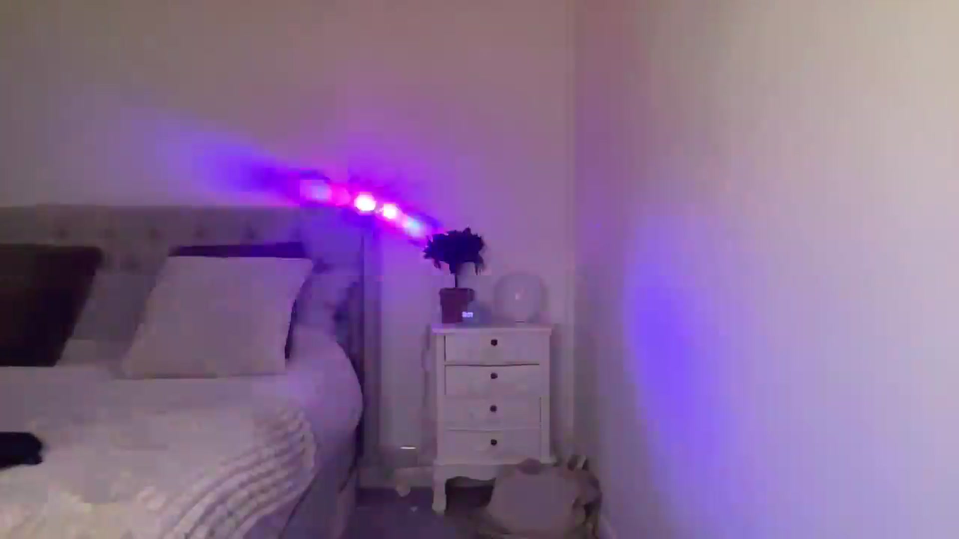 Gallery image thumbnail from LarasDen's myfreecams stream on, 12/06/2024, 23:46 image 10 of 20