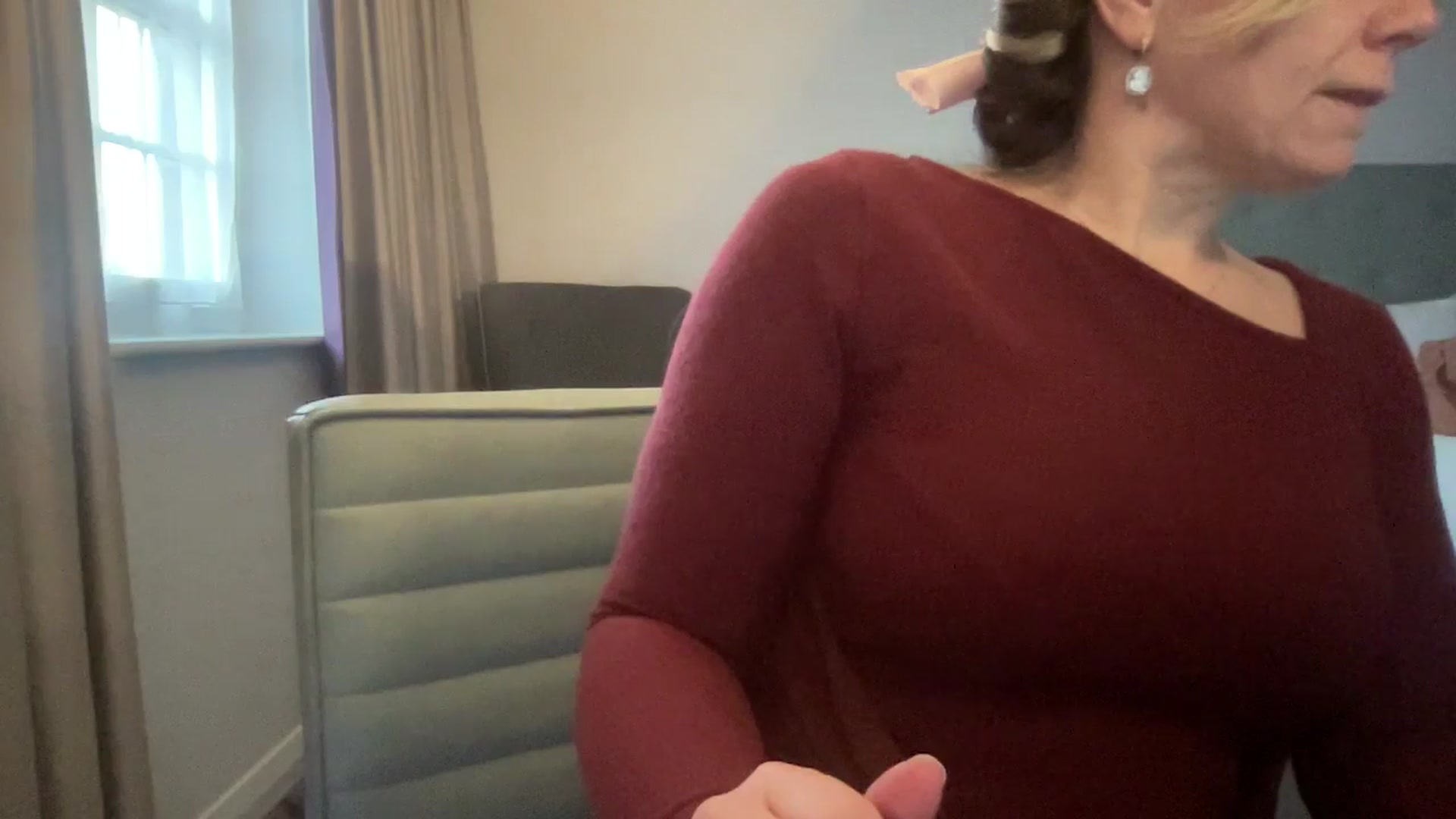 Gallery image thumbnail from LarasDen's myfreecams stream on, 03/14/2025, 15:24 image 10 of 20
