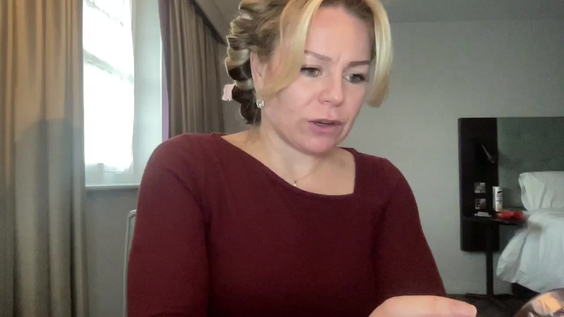 Gallery image thumbnail from LarasDen's myfreecams stream on, 03/14/2025, 15:42 image 17 of 20
