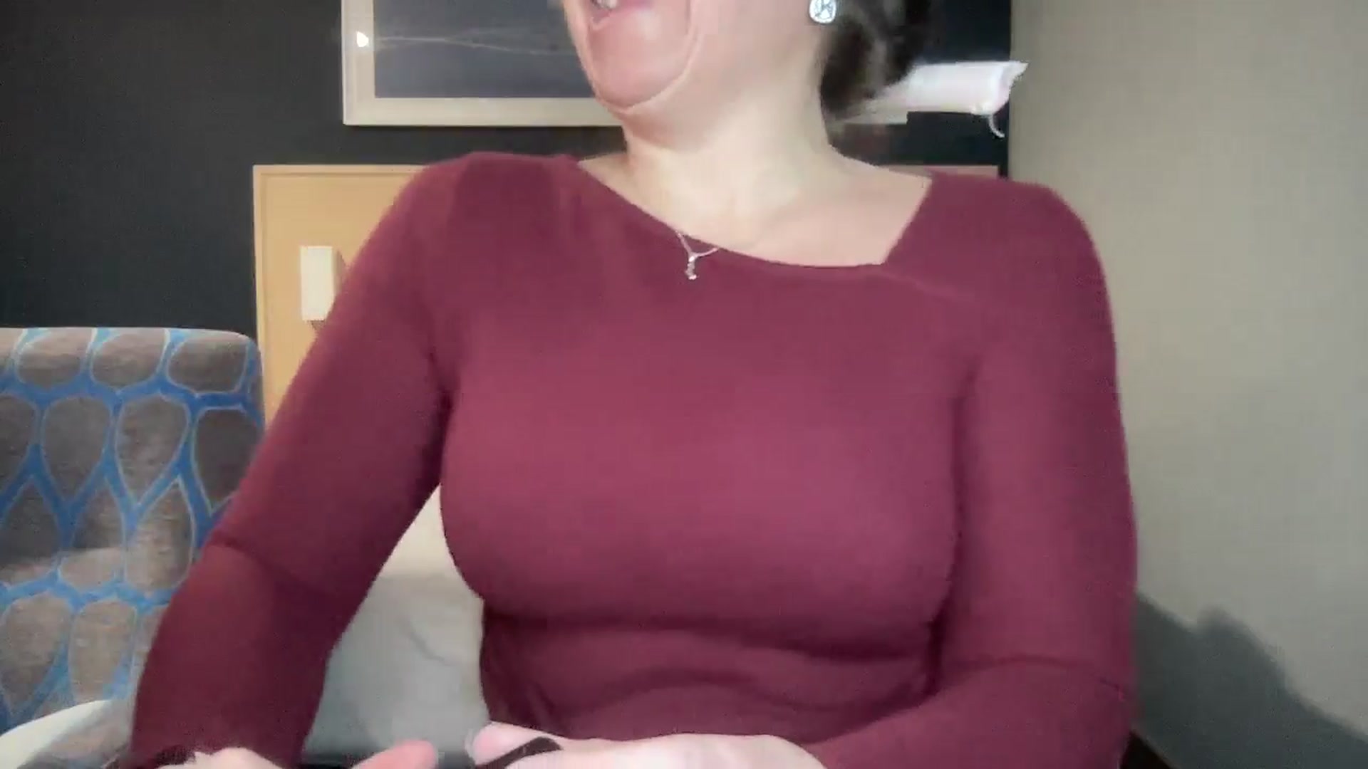Gallery image thumbnail from LarasDen's myfreecams stream on, 03/14/2025, 16:31 image 14 of 20