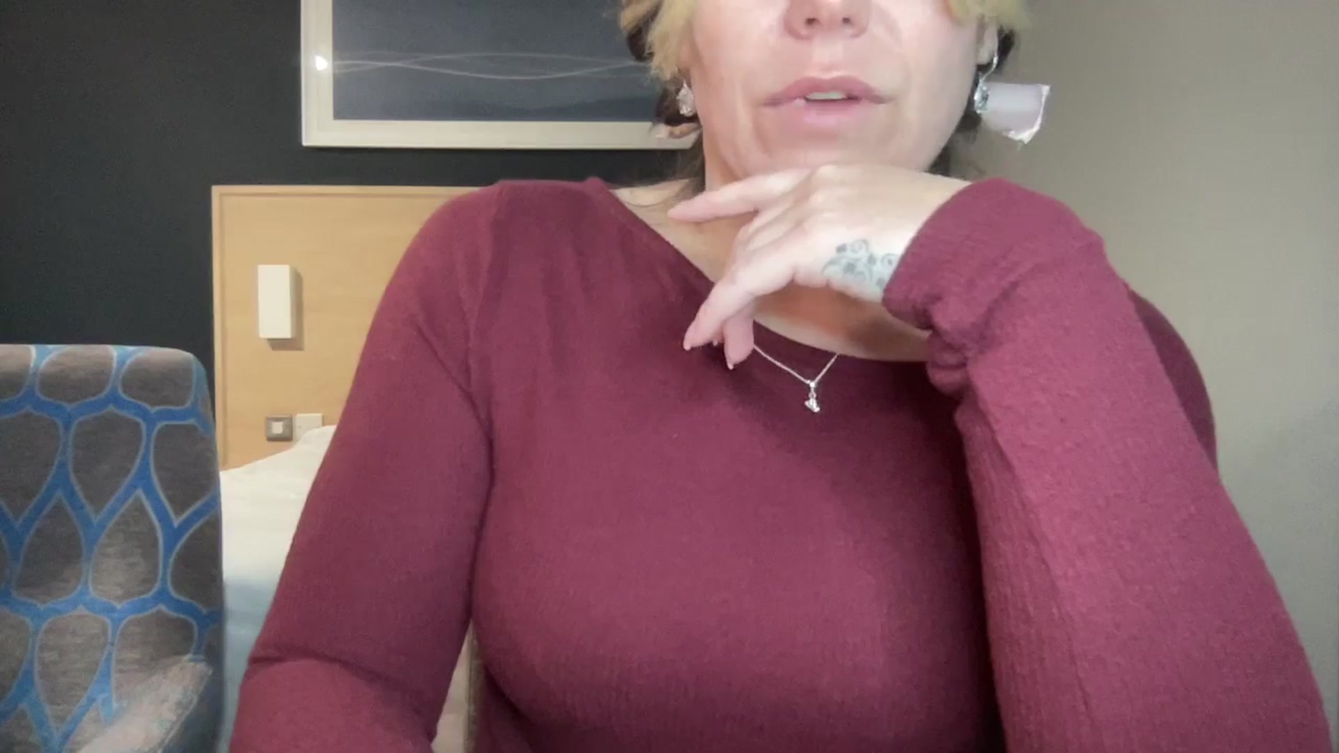 Gallery image thumbnail from LarasDen's myfreecams stream on, 03/14/2025, 16:31 image 5 of 20