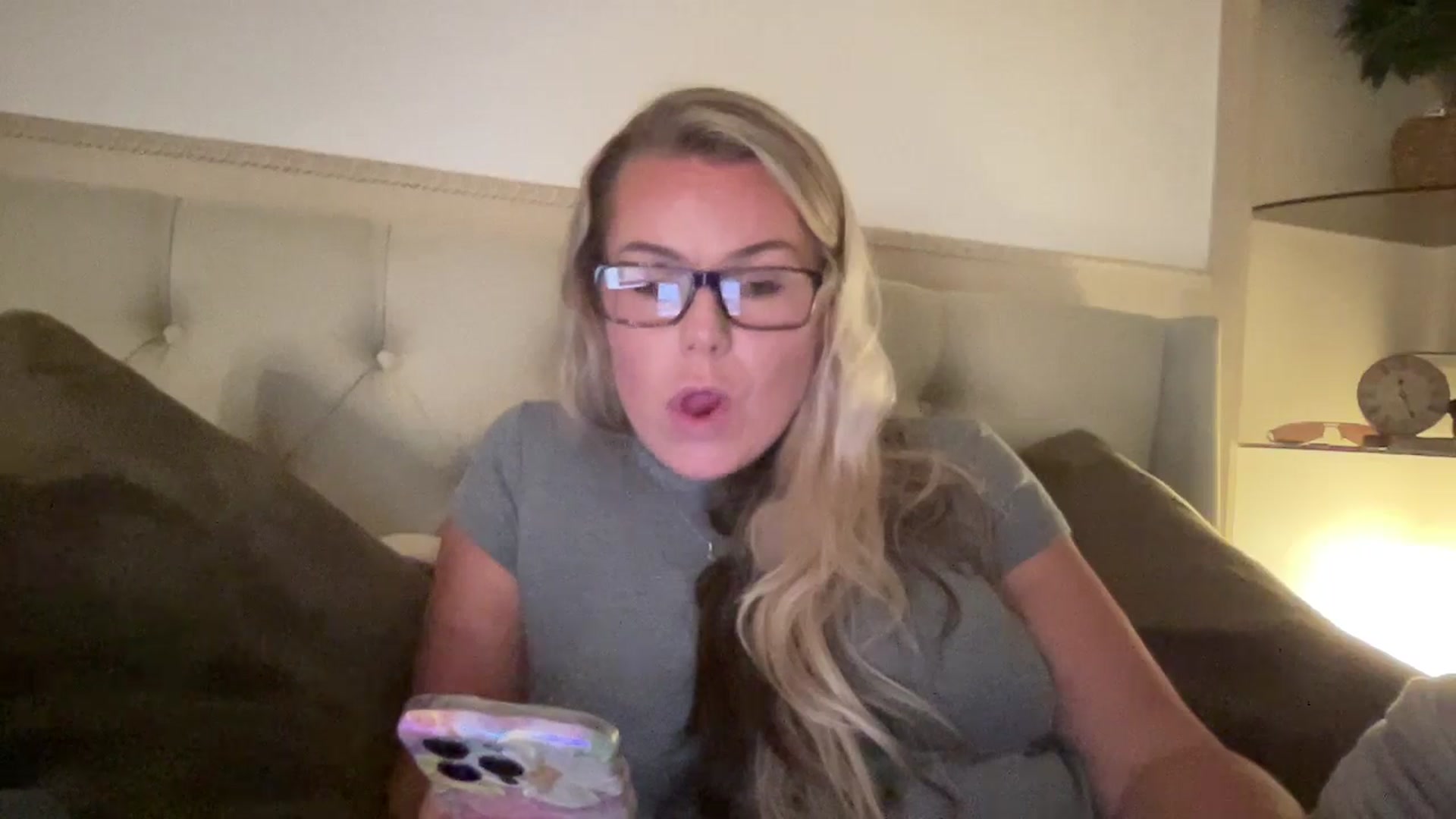 Gallery image thumbnail from LarasDen's myfreecams stream on, 07/19/2025, 22:51 image 17 of 20