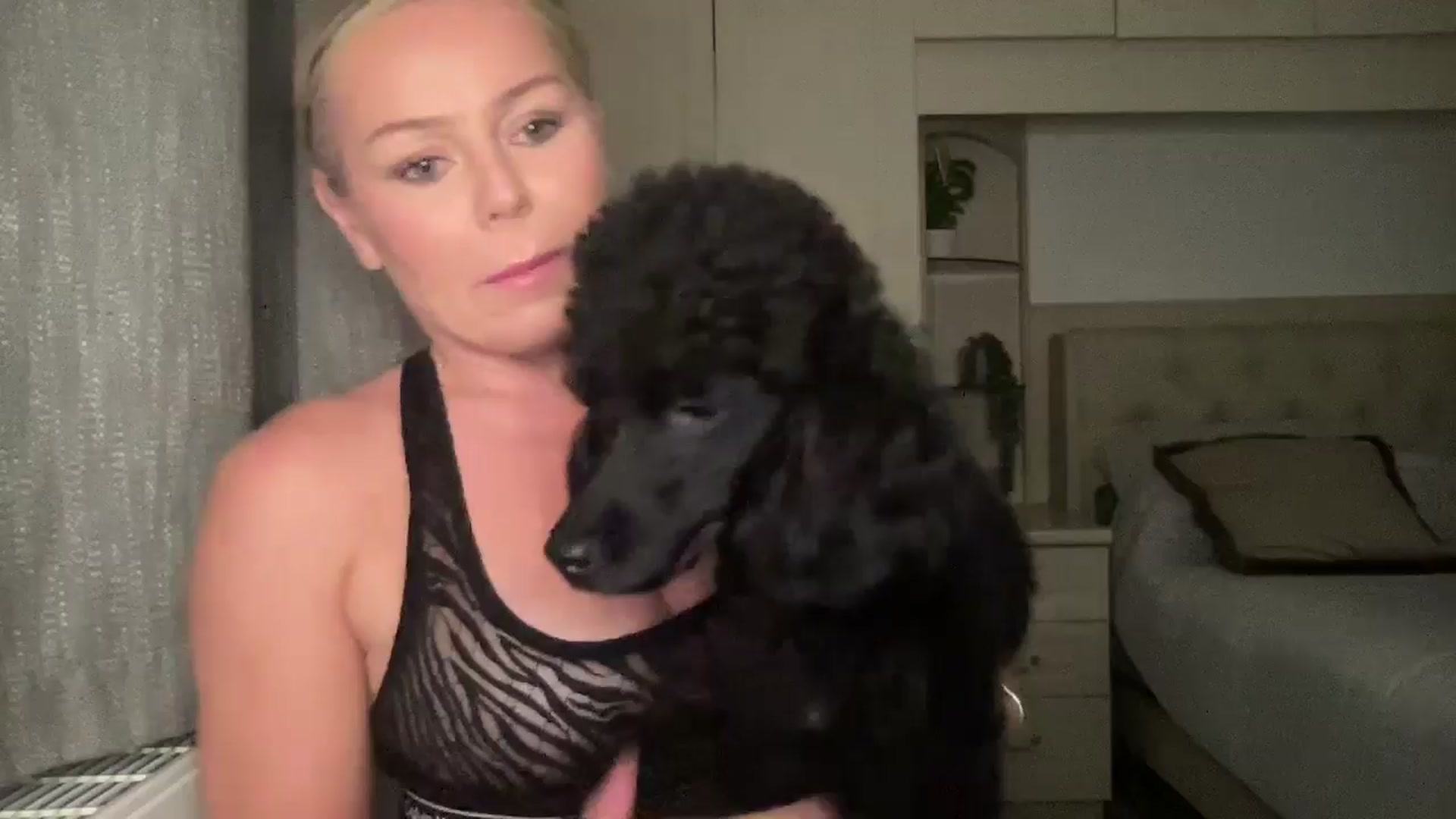 Gallery image thumbnail from LarasDen's myfreecams stream on, 10/01/2025, 19:00 image 17 of 20
