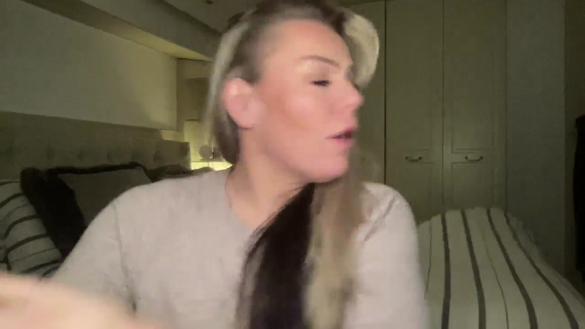 Gallery image thumbnail from LarasDen's myfreecams stream on, 11/26/2025, 19:40 image 12 of 20