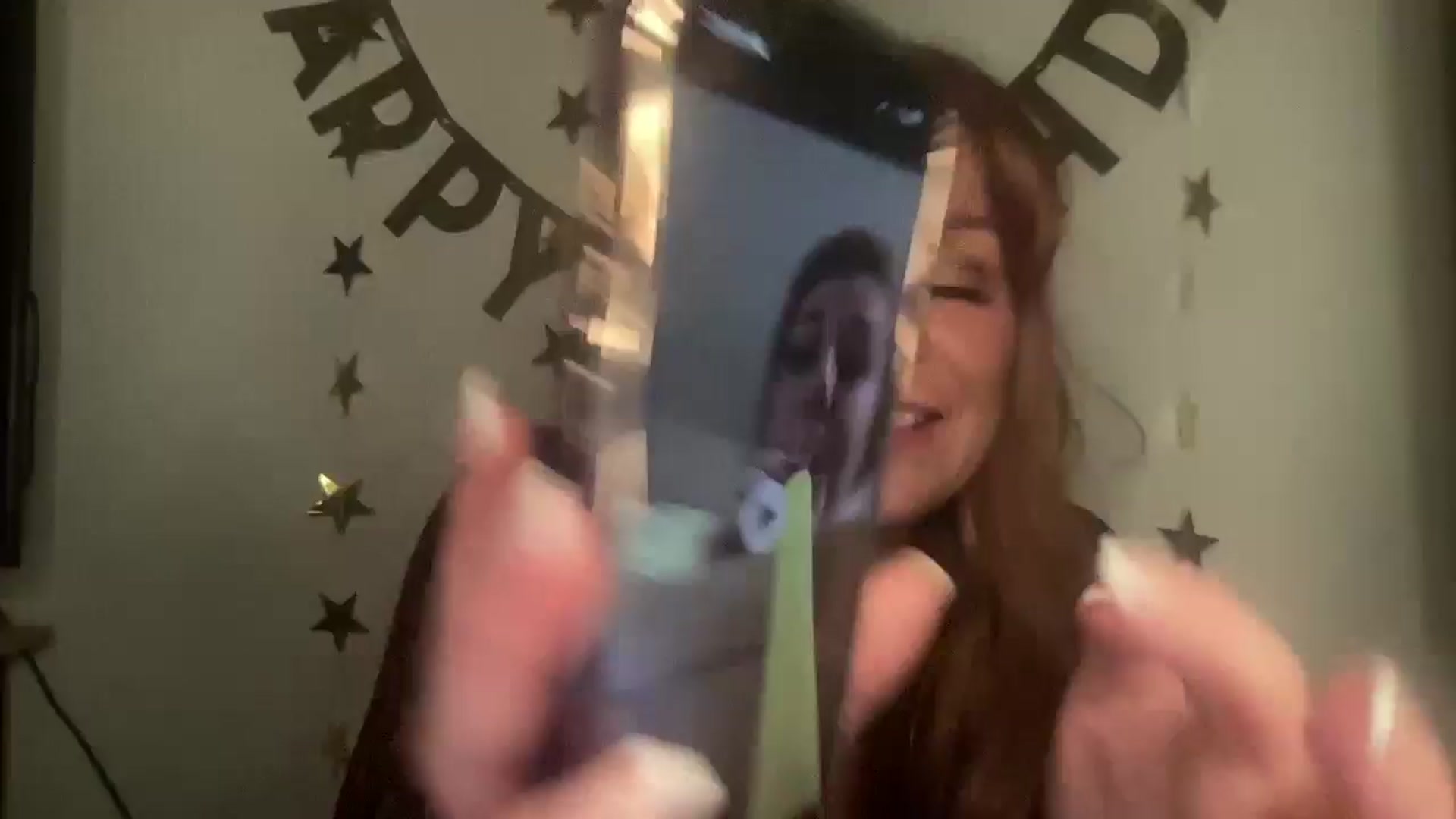 Gallery image thumbnail from LarasDen's myfreecams stream on, 01/01/2026, 01:19 image 1 of 20