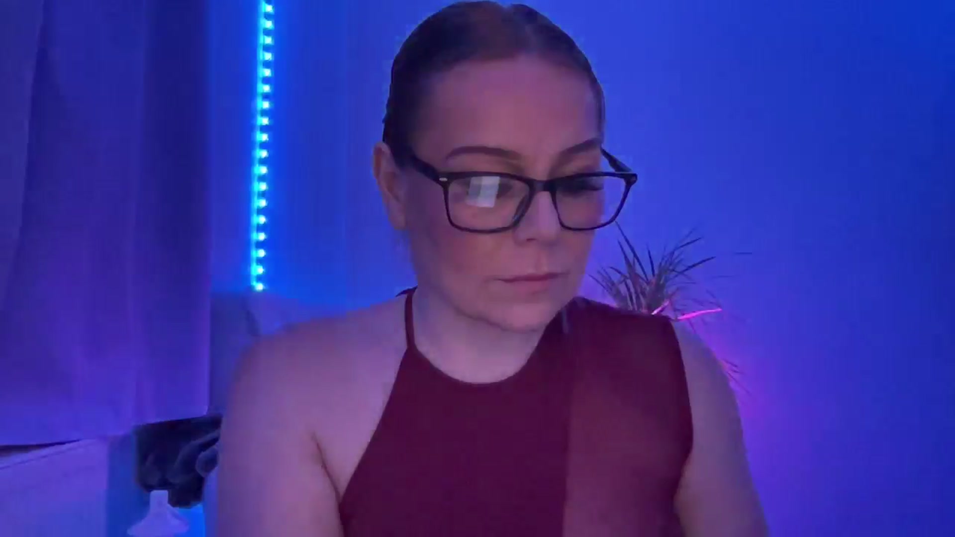 Gallery image thumbnail from LarasDen's myfreecams stream on, 02/14/2026, 21:56 image 19 of 20