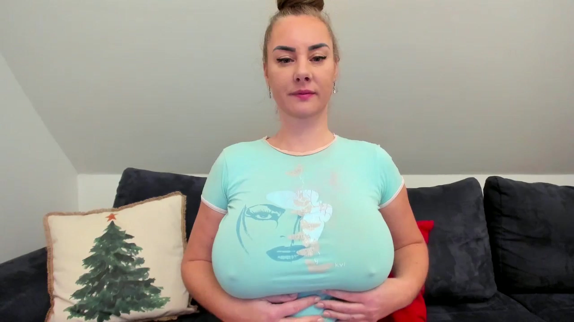 Gallery image thumbnail from LarisaSexxxy's myfreecams stream on, 02/02/2025, 20:52 image 7 of 20
