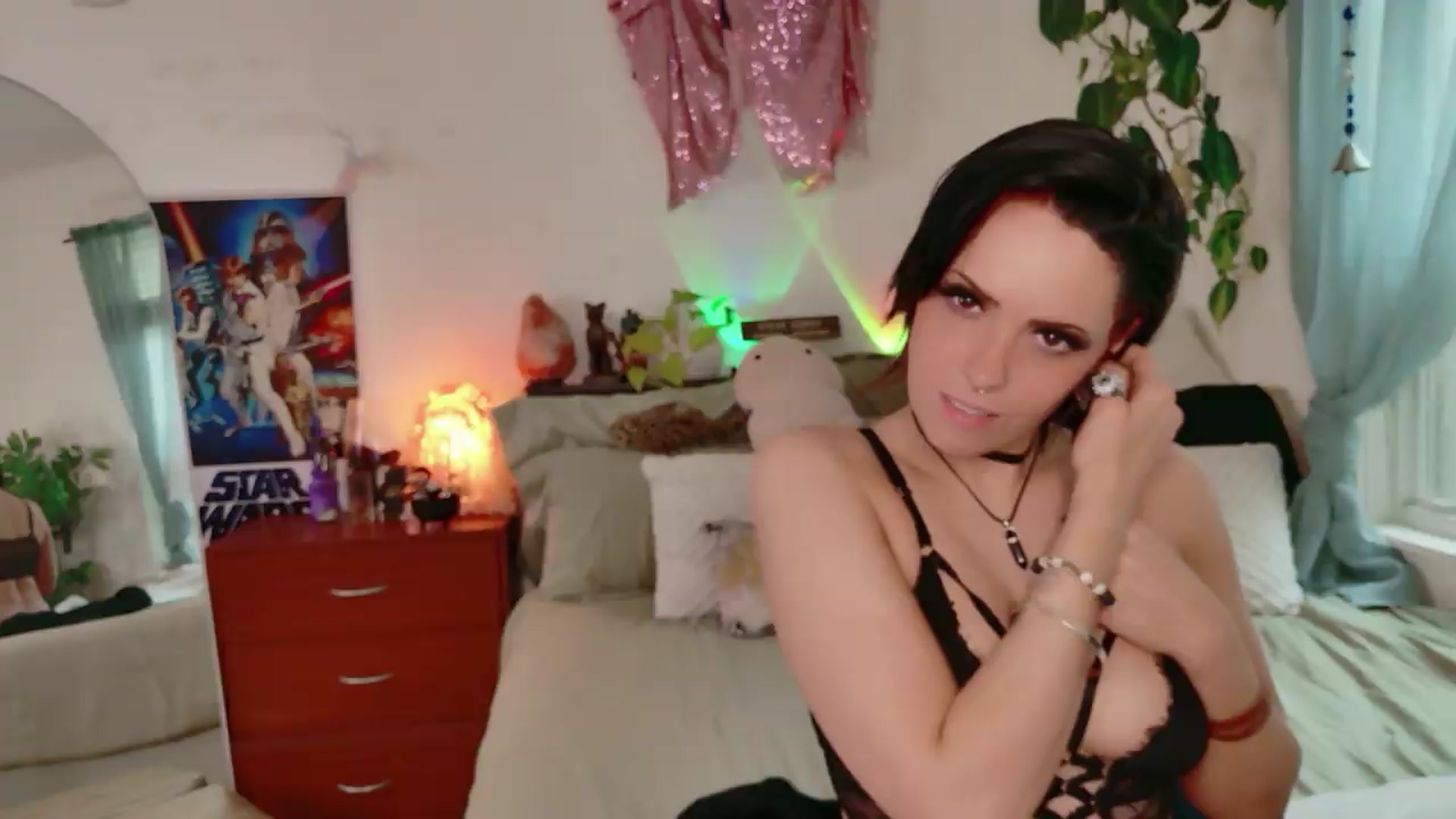 Gallery image thumbnail from LarissaLarson's myfreecams stream on, 06/09/2026, 24:01 image 7 of 20