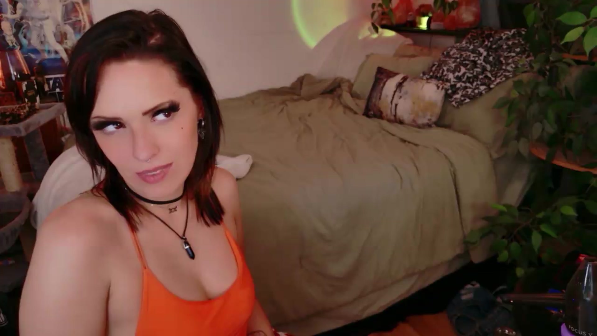 Gallery image thumbnail from LarissaLarson's myfreecams stream on, 07/08/2026, 04:40 image 19 of 20