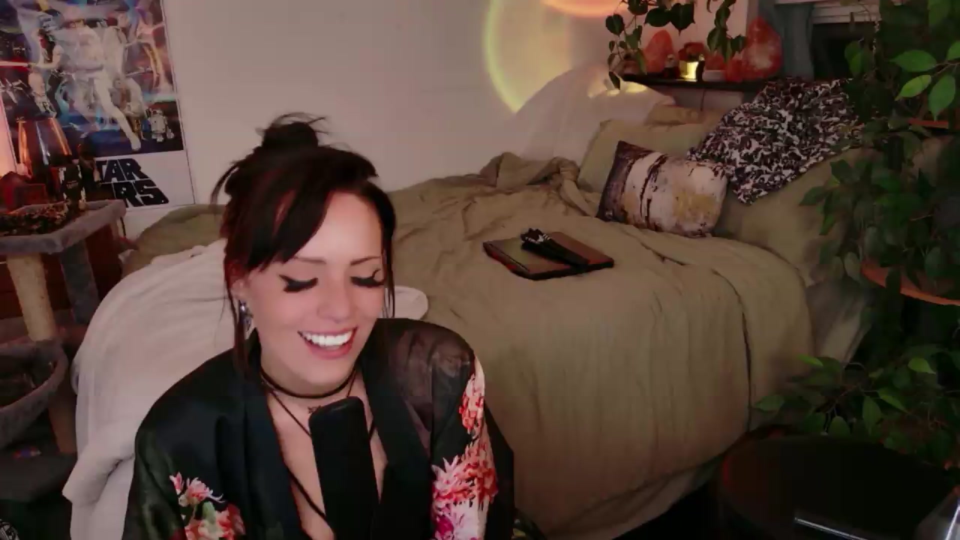 Gallery image thumbnail from LarissaLarson's myfreecams stream on, 07/08/2026, 05:56 image 9 of 20