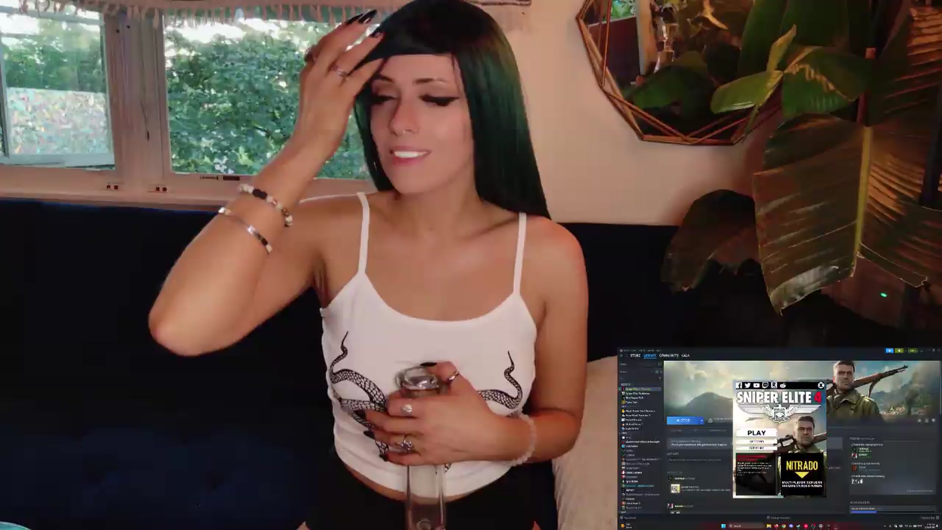 Gallery image thumbnail from LarissaLarson's myfreecams stream on, 08/19/2026, 03:09 image 14 of 20