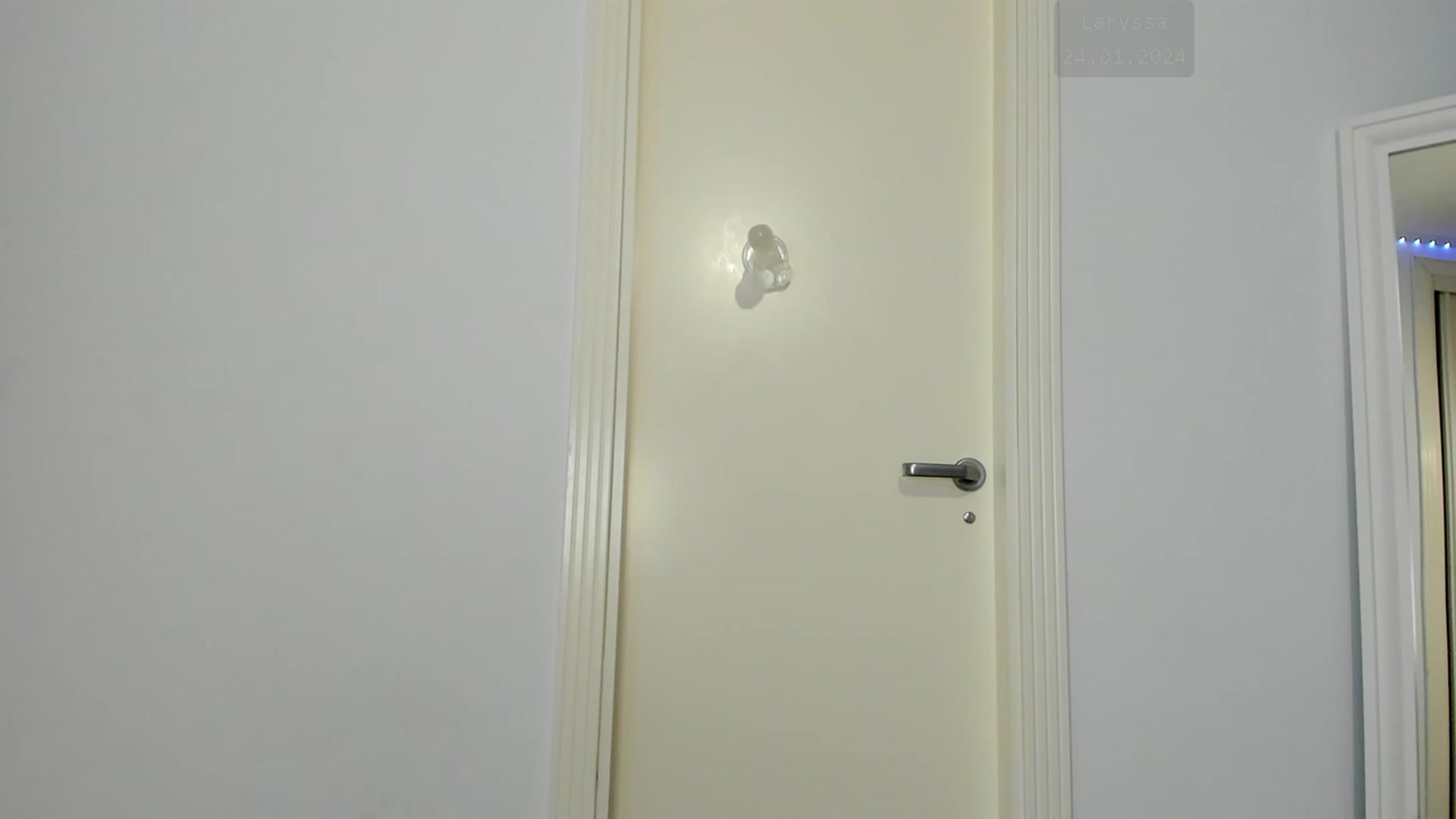 Gallery image thumbnail from Laryssa1's myfreecams stream on, 01/24/2024, 13:20 image 18 of 20