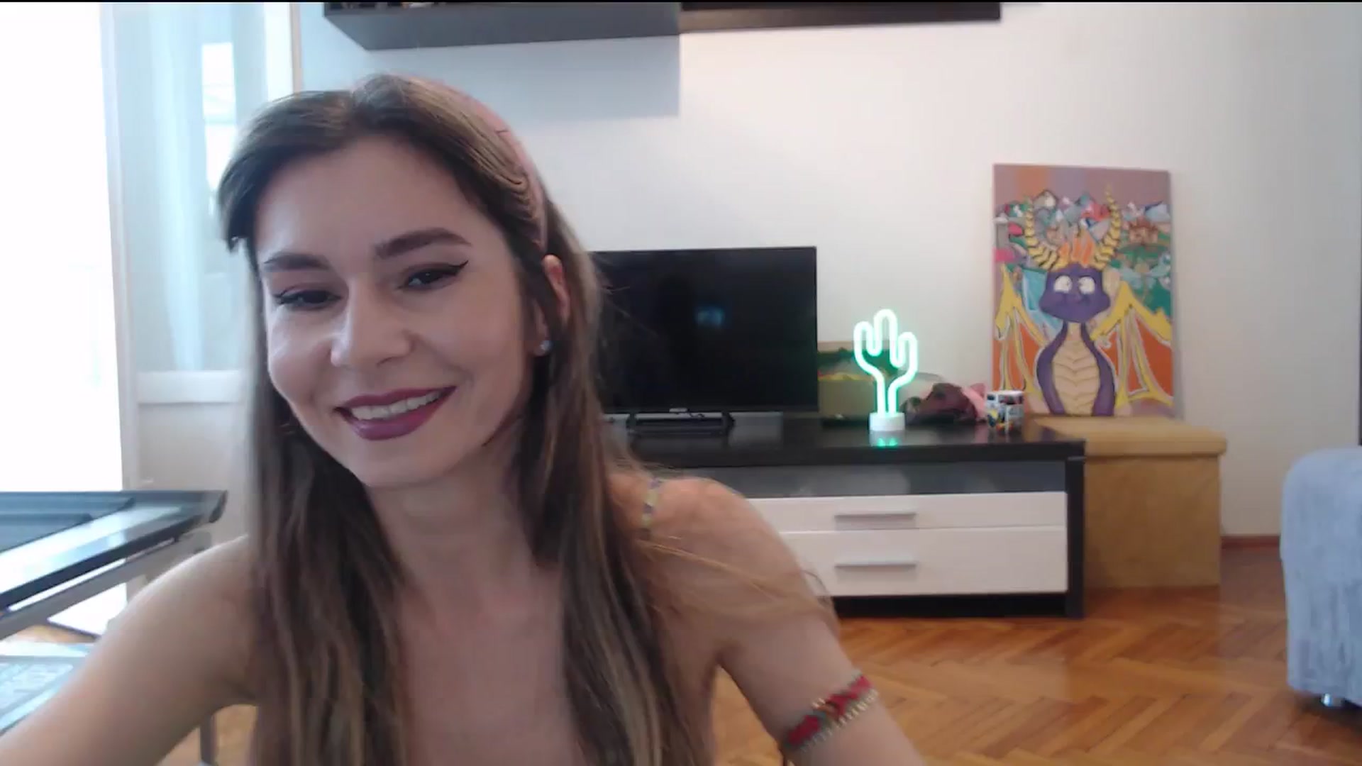 Gallery image thumbnail from Lasagna_maze's myfreecams stream on, 06/14/2024, 15:15 image 18 of 20