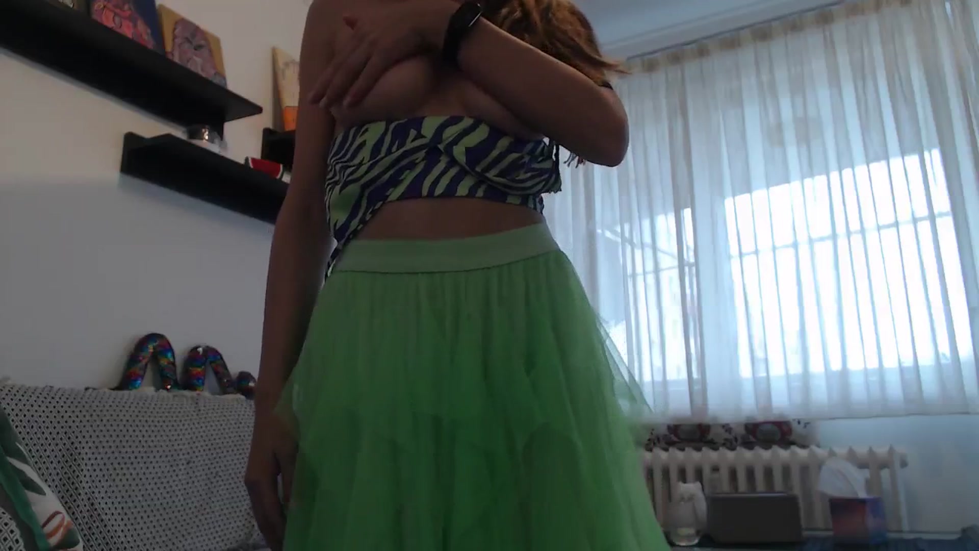Gallery image thumbnail from Lasagna_maze's myfreecams stream on, 06/14/2024, 16:12 image 3 of 20