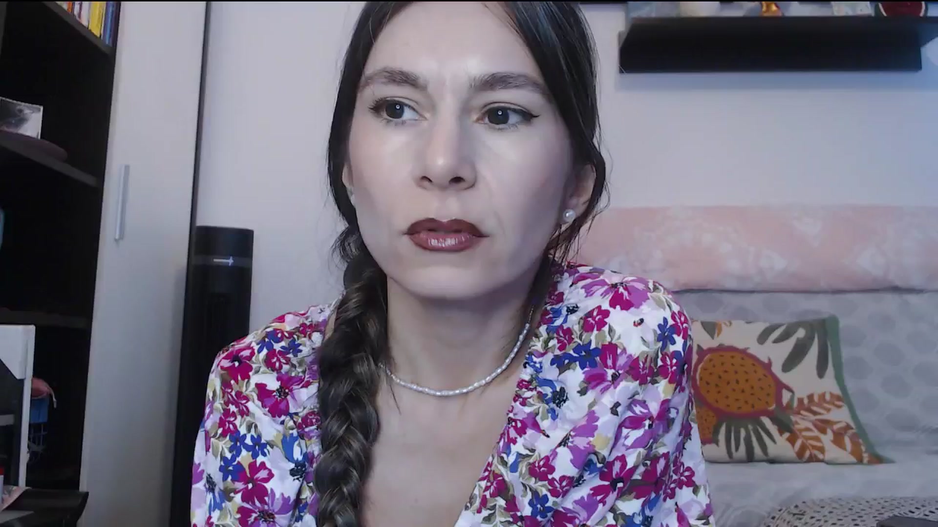 Gallery image thumbnail from Lasagna_maze's myfreecams stream on, 08/26/2025, 15:12 image 2 of 20