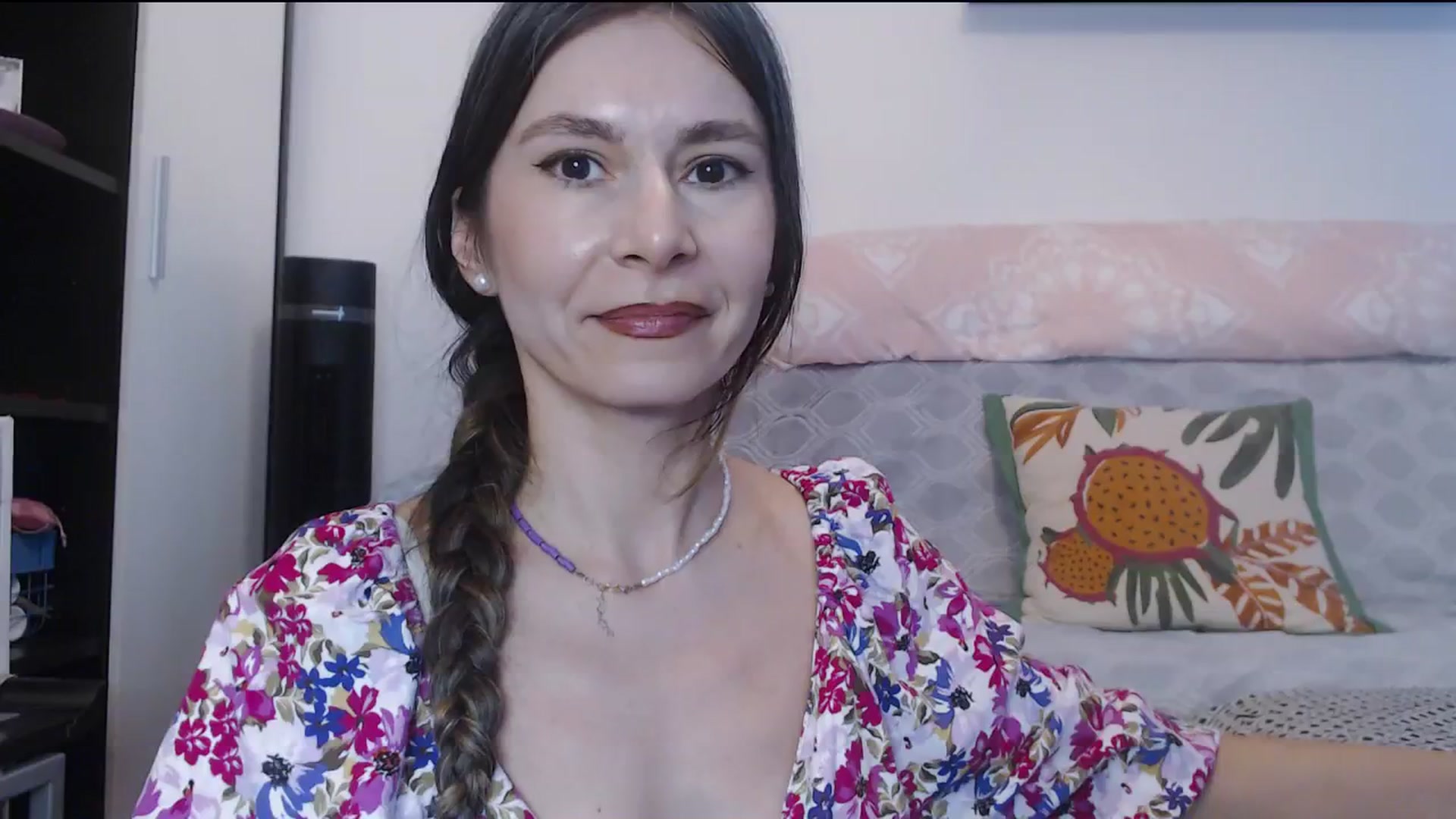 Gallery image thumbnail from Lasagna_maze's myfreecams stream on, 08/26/2025, 15:12 image 13 of 20