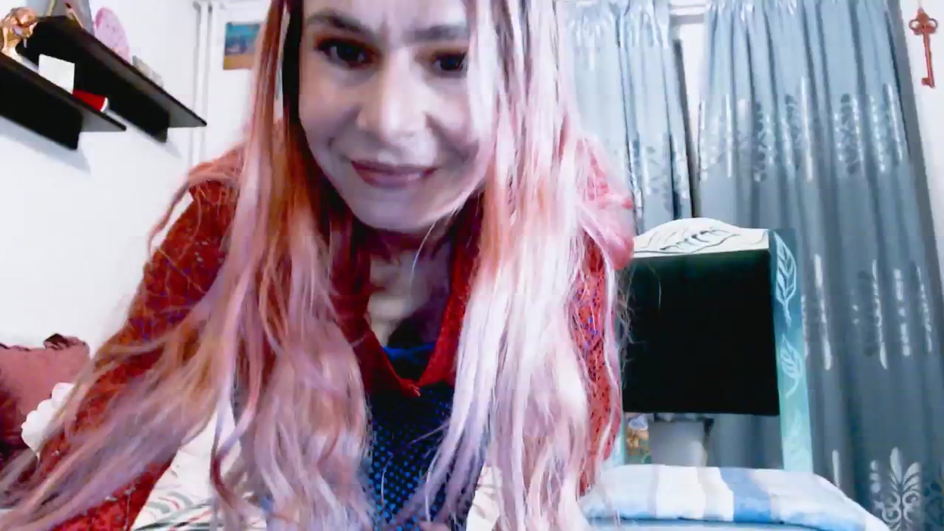 Gallery image thumbnail from Lasagna_maze's myfreecams stream on, 11/12/2025, 15:55 image 18 of 20
