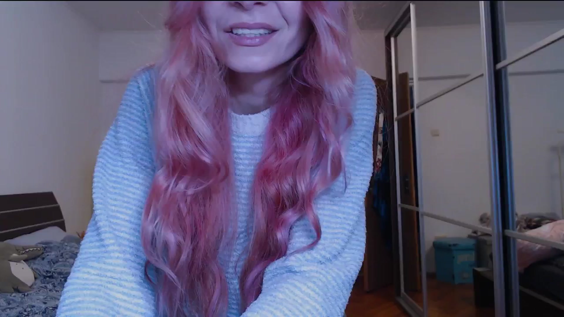 Gallery image thumbnail from Lasagna_maze's myfreecams stream on, 11/15/2025, 14:24 image 6 of 20