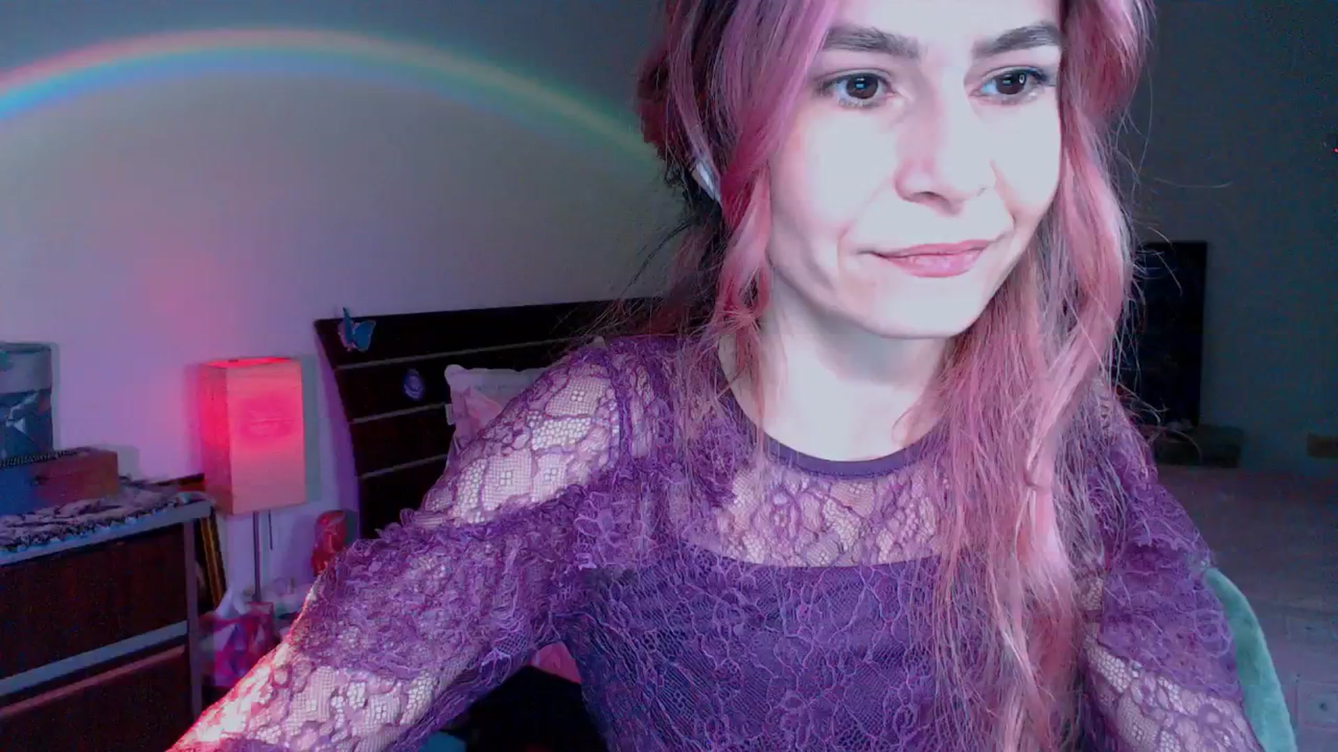 Gallery image thumbnail from Lasagna_maze's myfreecams stream on, 12/26/2025, 24:02 image 16 of 20