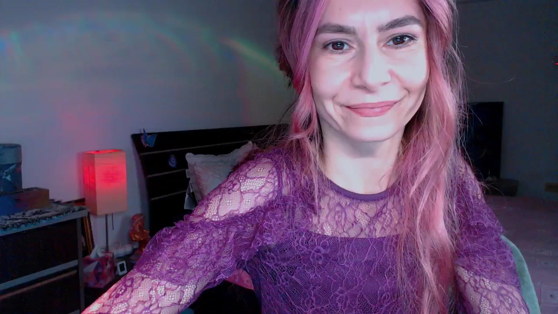 Gallery image thumbnail from Lasagna_maze's myfreecams stream on, 12/26/2025, 24:02 image 17 of 20