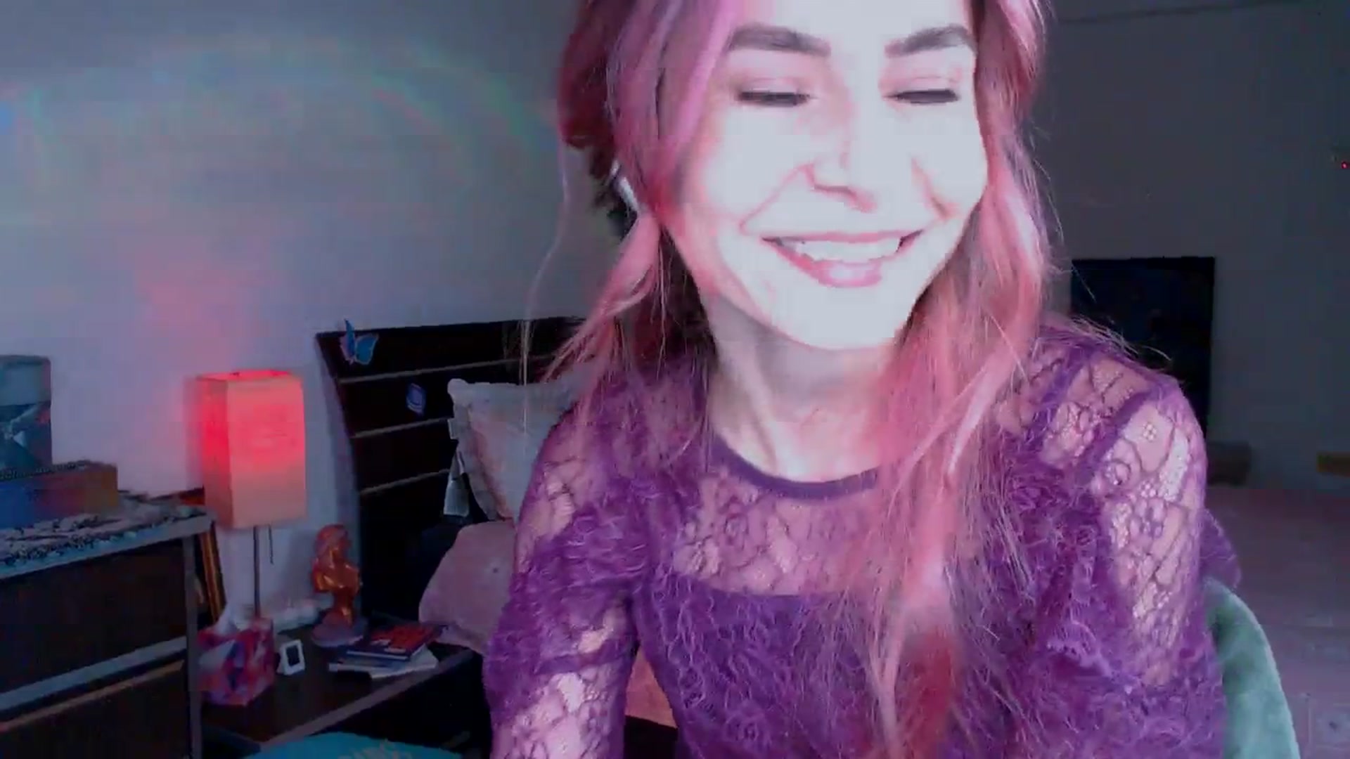 Gallery image thumbnail from Lasagna_maze's myfreecams stream on, 12/26/2025, 24:48 image 16 of 20