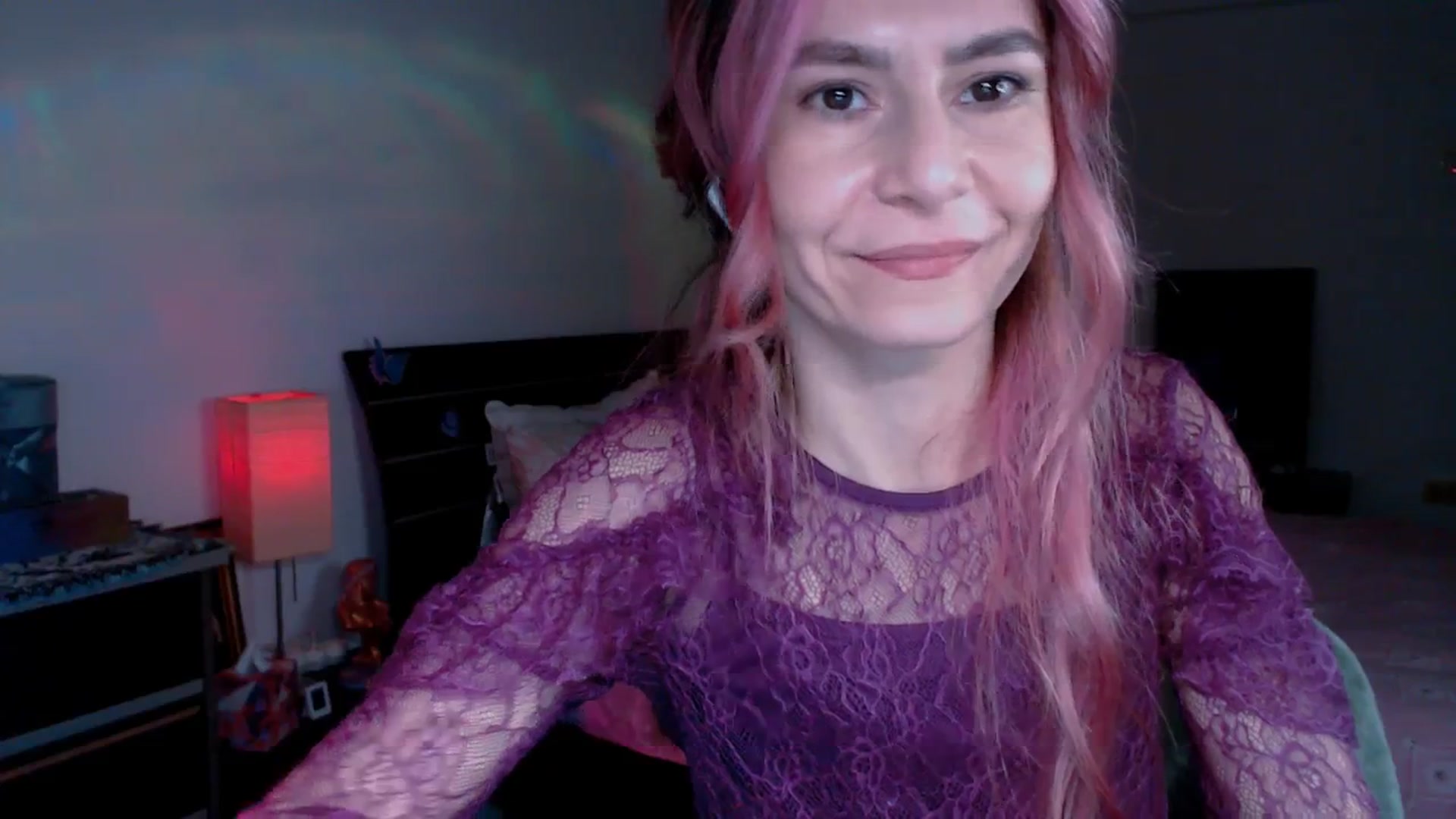 Gallery image thumbnail from Lasagna_maze's myfreecams stream on, 12/26/2025, 24:48 image 14 of 20