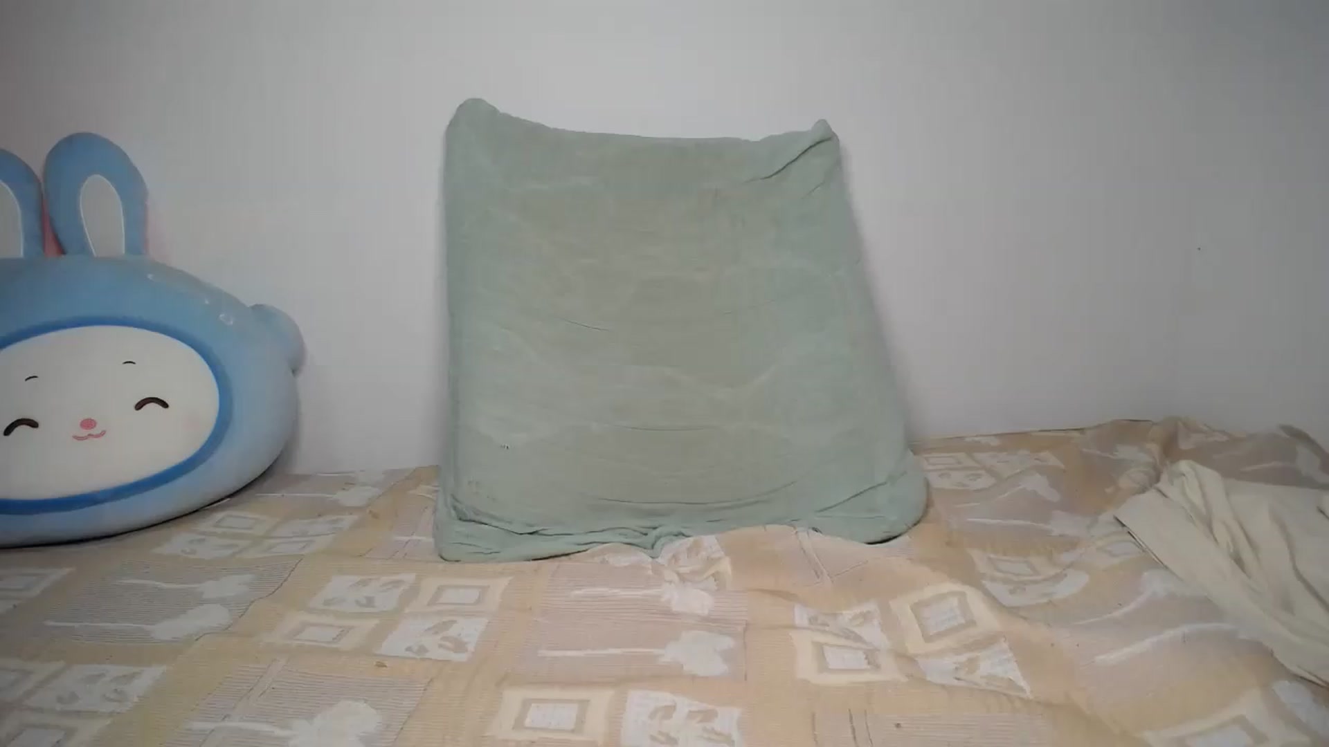 Gallery image thumbnail from Lasat_'s myfreecams stream on, 05/14/2026, 24:02 image 19 of 20