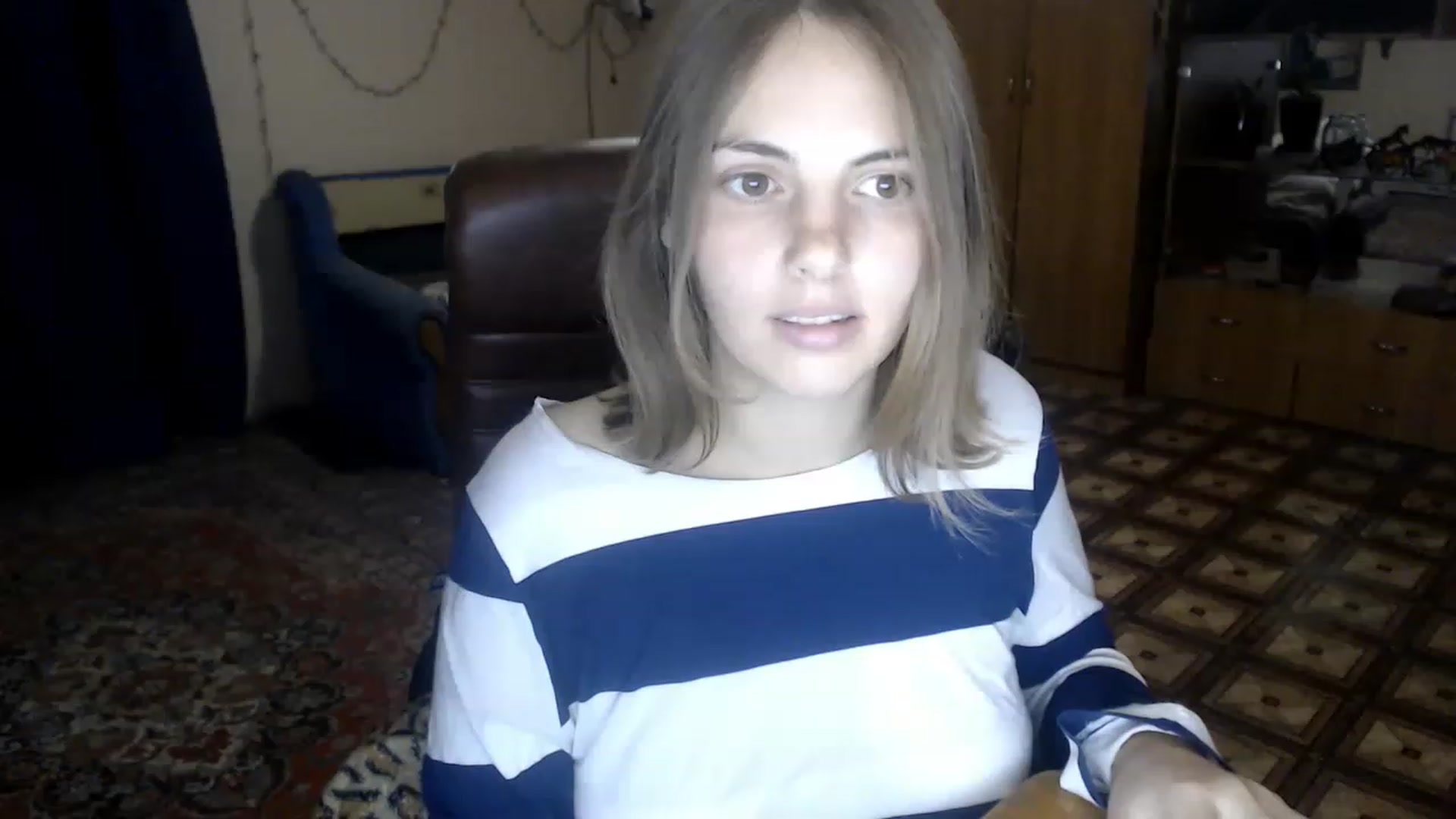 Gallery image thumbnail from LaskaManka's myfreecams stream on, 11/29/2022, 05:24 image 17 of 20