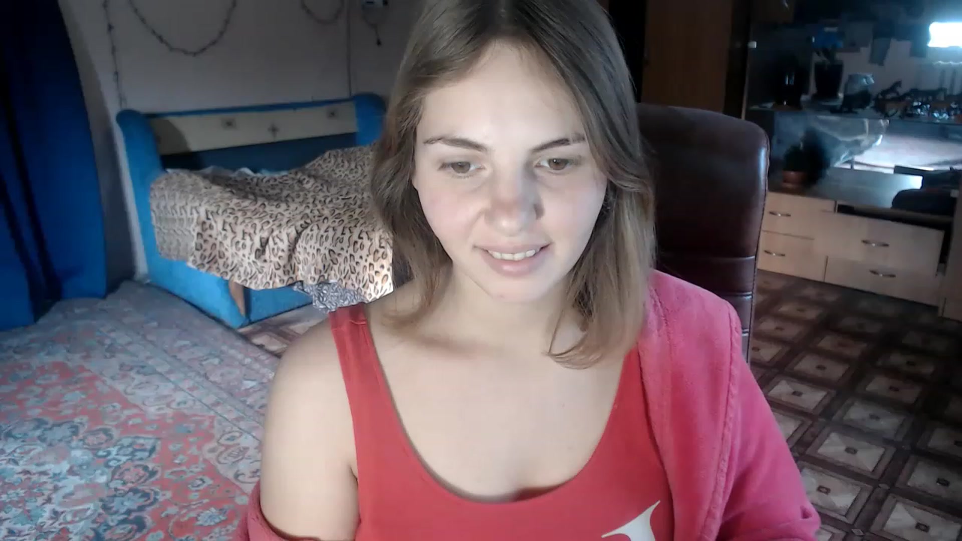 Gallery image thumbnail from LaskaManka's myfreecams stream on, 12/20/2022, 10:32 image 6 of 20