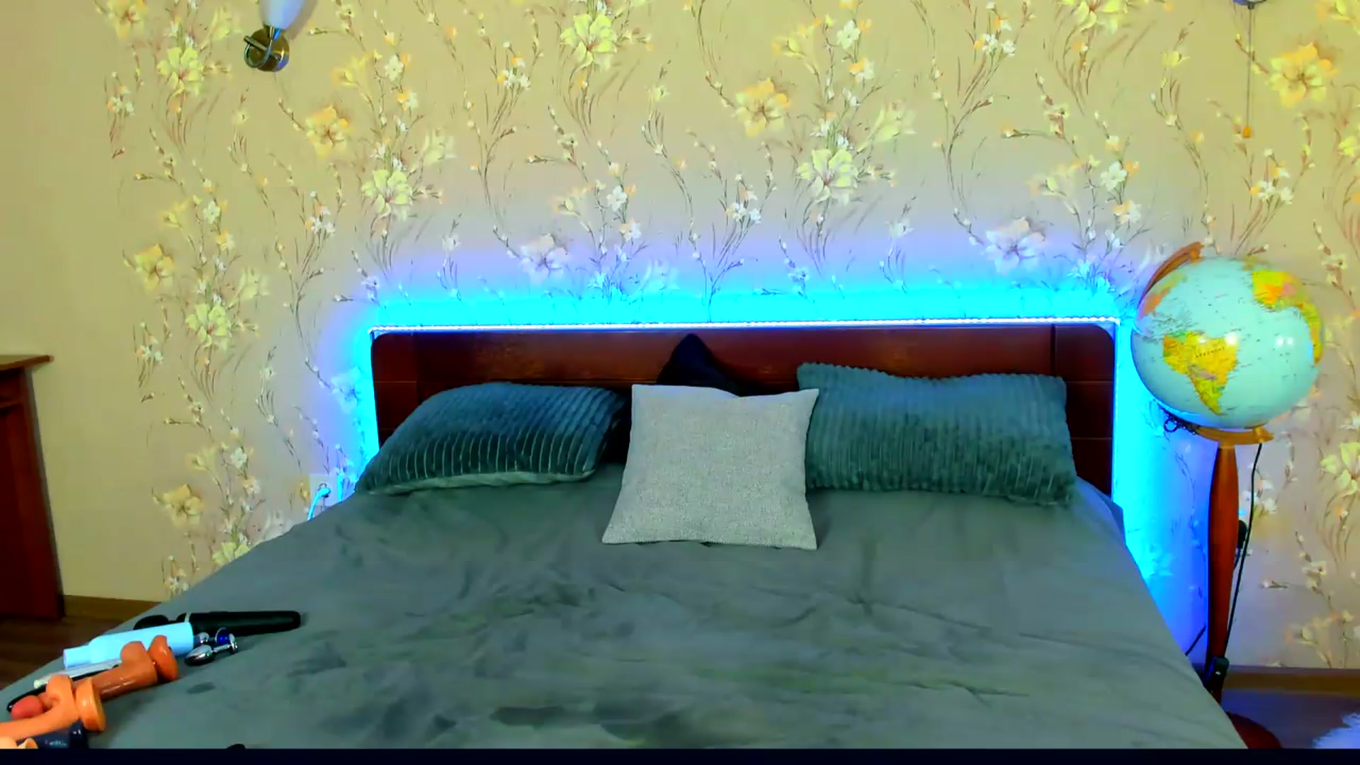 Gallery image thumbnail from LassCherry18's myfreecams stream on, 06/28/2026, 16:13 image 9 of 20