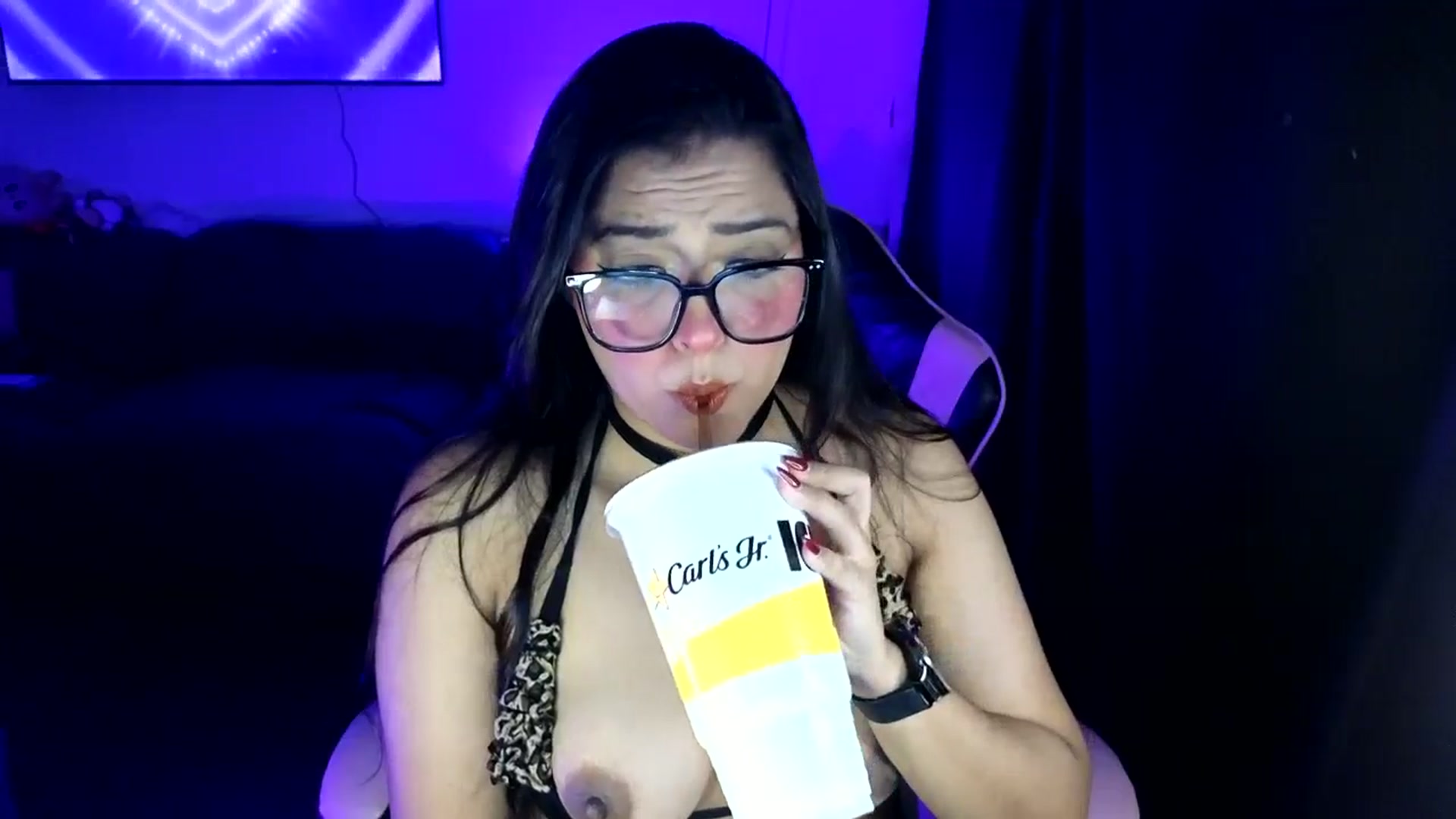 Gallery image thumbnail from LatinaMilf_'s myfreecams stream on, 06/30/2025, 07:39 image 13 of 20