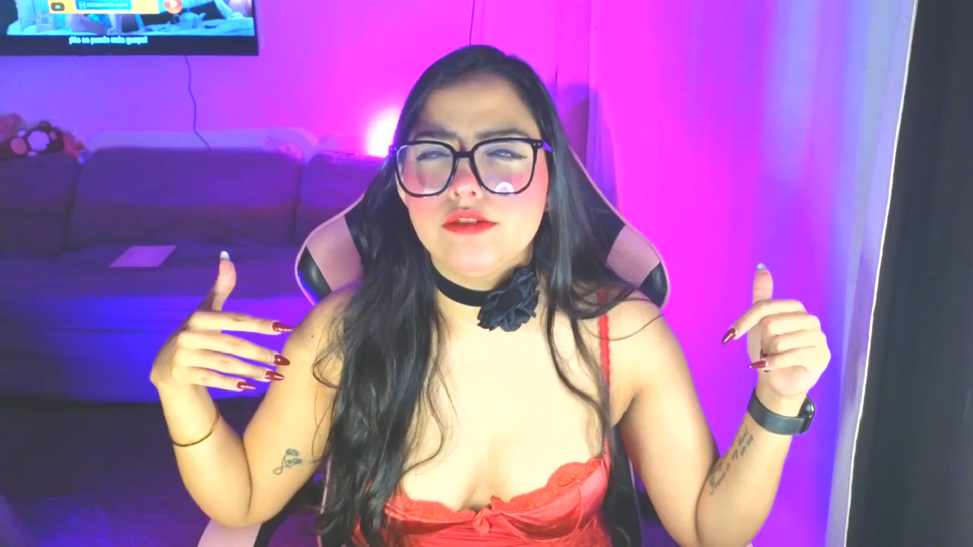Gallery image thumbnail from LatinaMilf_'s myfreecams stream on, 07/18/2025, 07:37 image 3 of 20